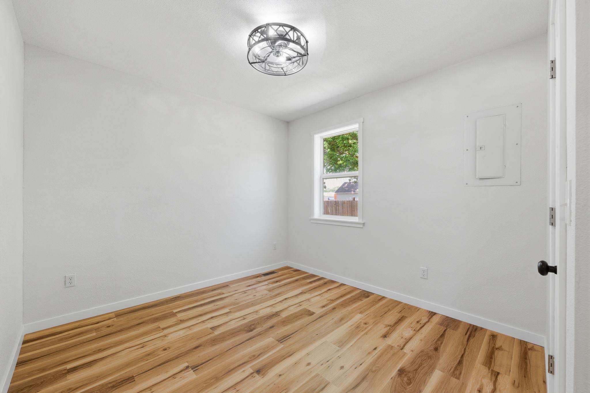 339 S Briarwood Street Norwich KS 67118