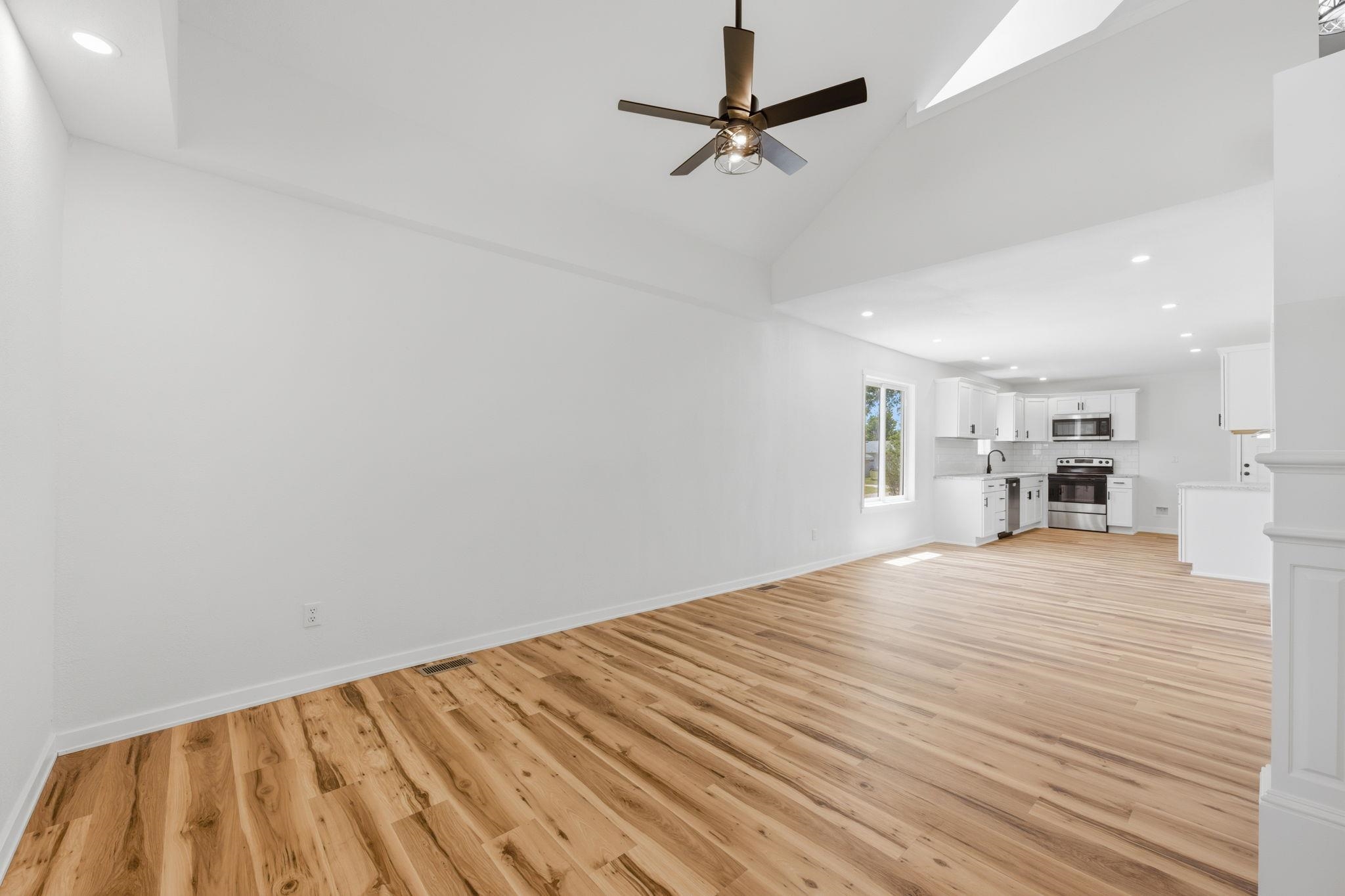 339 S Briarwood Street Norwich KS 67118