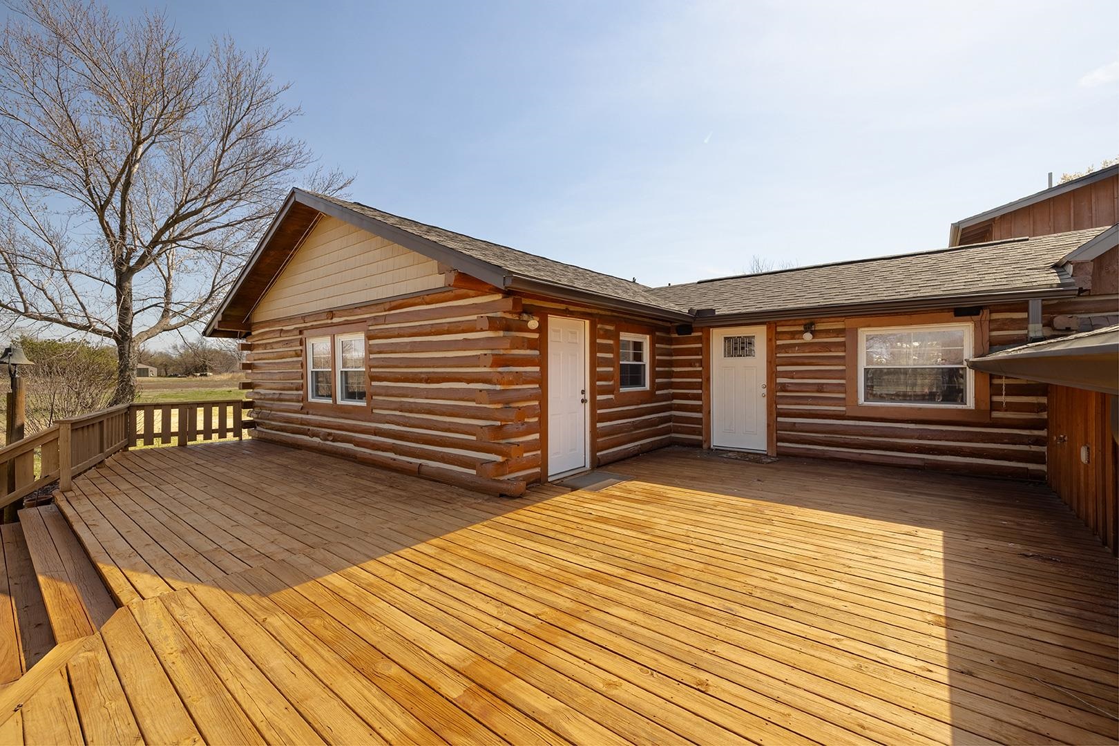 1222 E 110th Belle Plaine KS 67013