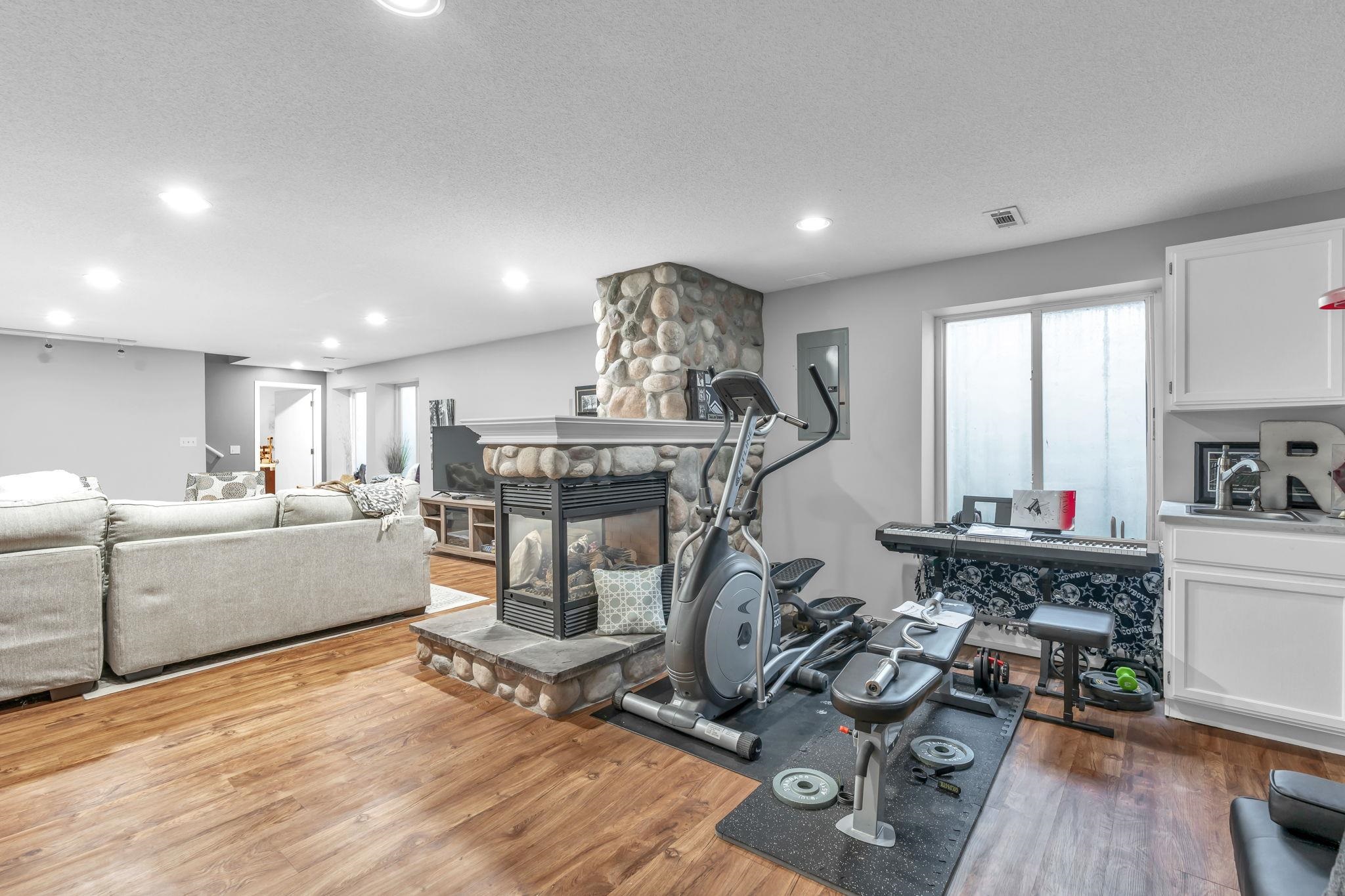 2013 N Grace Avenue Court Andover KS 67002