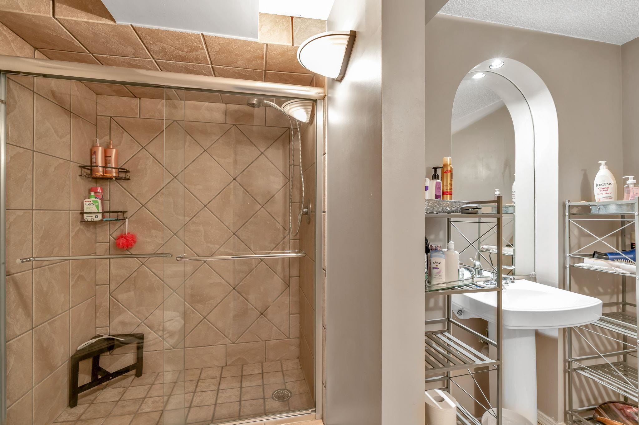 2013 N Grace Avenue Court Andover KS 67002