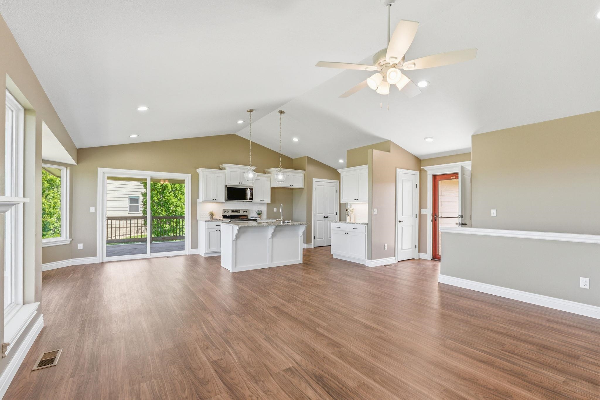 117 Ember Way Hesston KS 67062