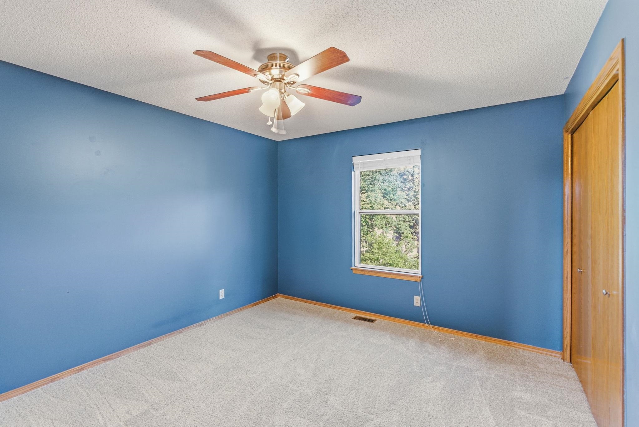 2720 N Beacon Hill Wichita KS 67220