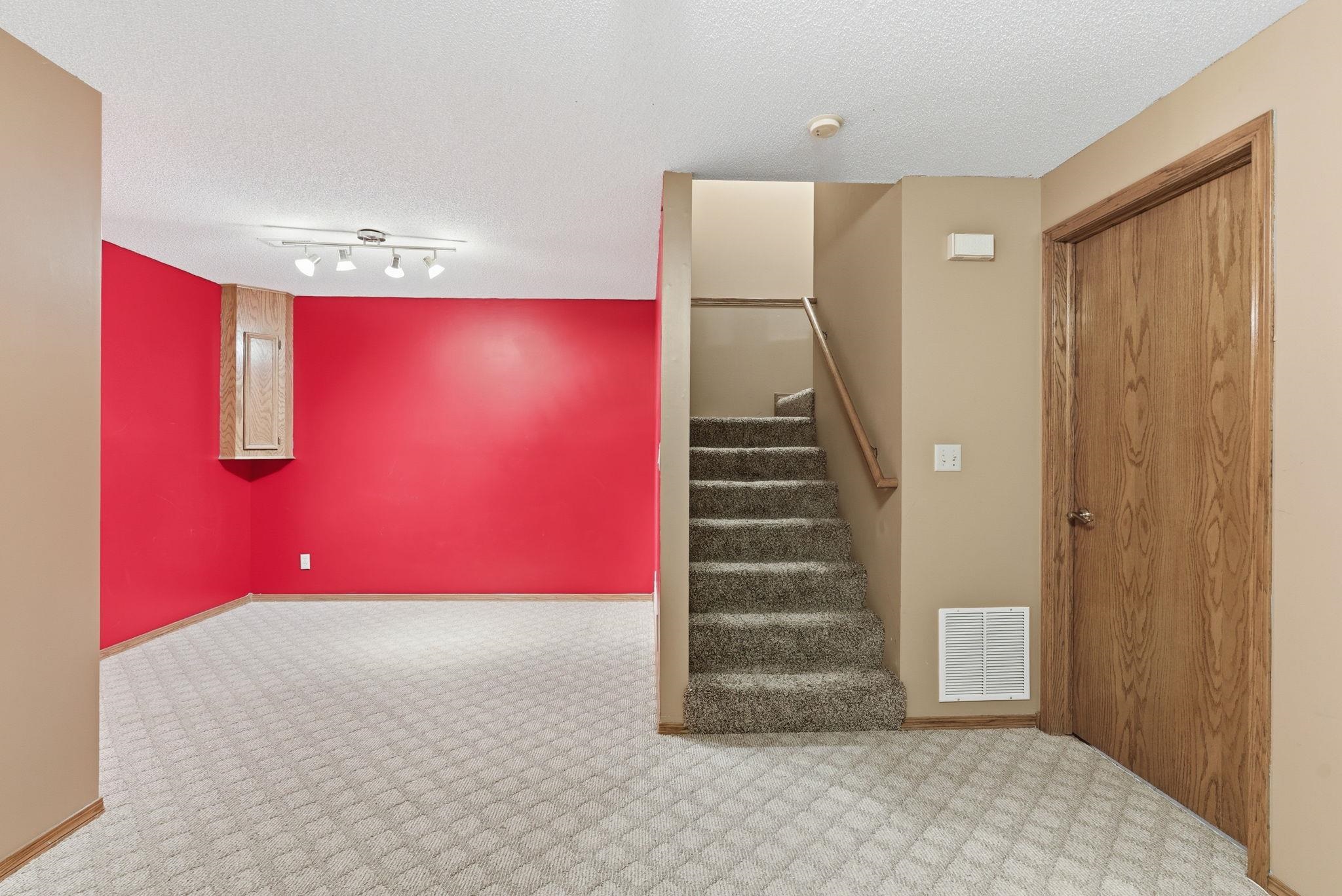 2720 N Beacon Hill Wichita KS 67220