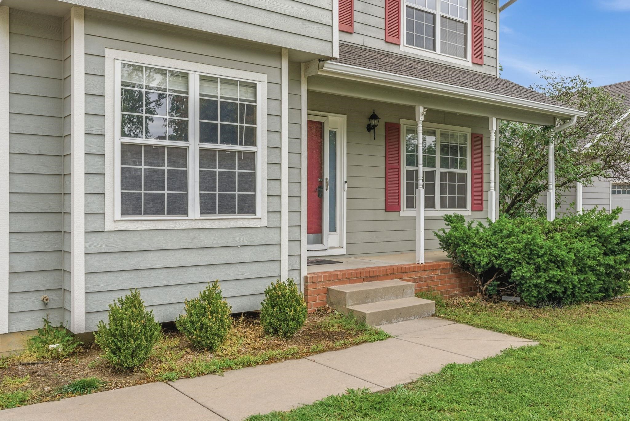 2720 N Beacon Hill Wichita KS 67220