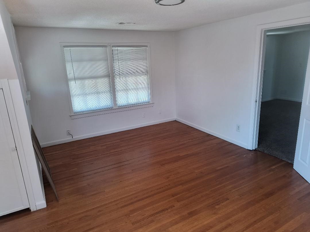 2033 S Oliver Avenue Wichita KS 67218