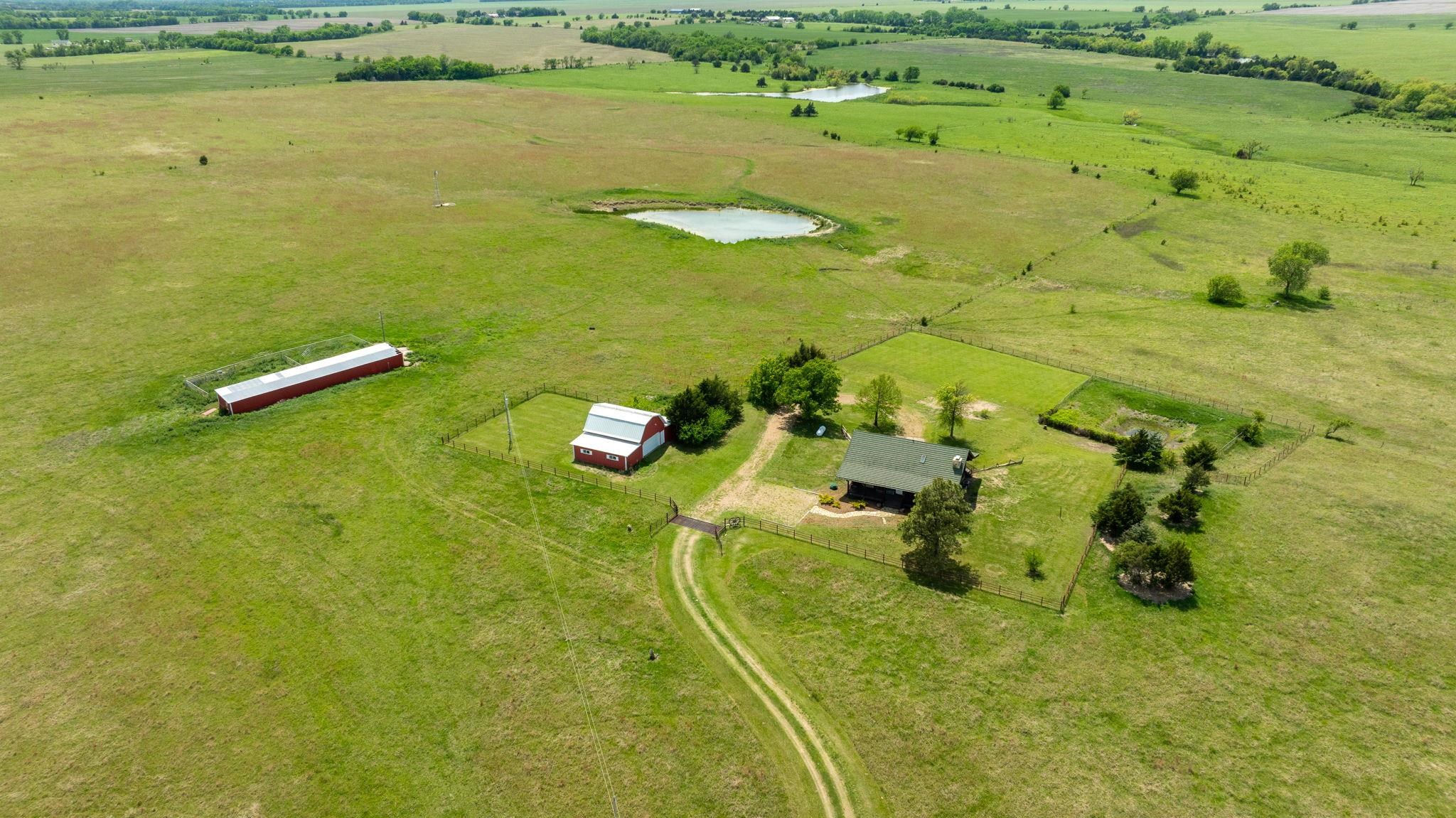 9615 S Rock Road Valley Center KS 67147