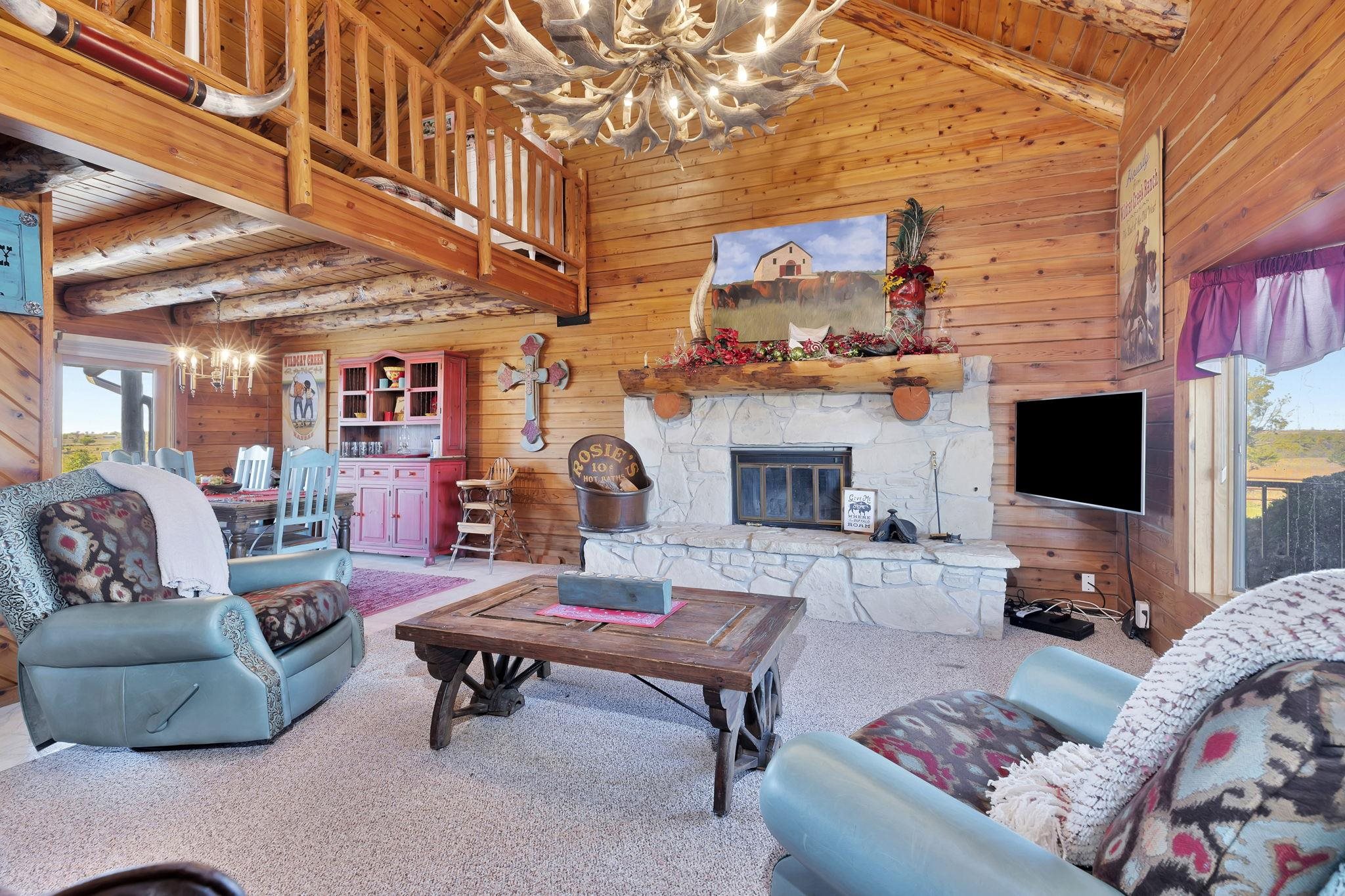 9615 S Rock Road Valley Center KS 67147