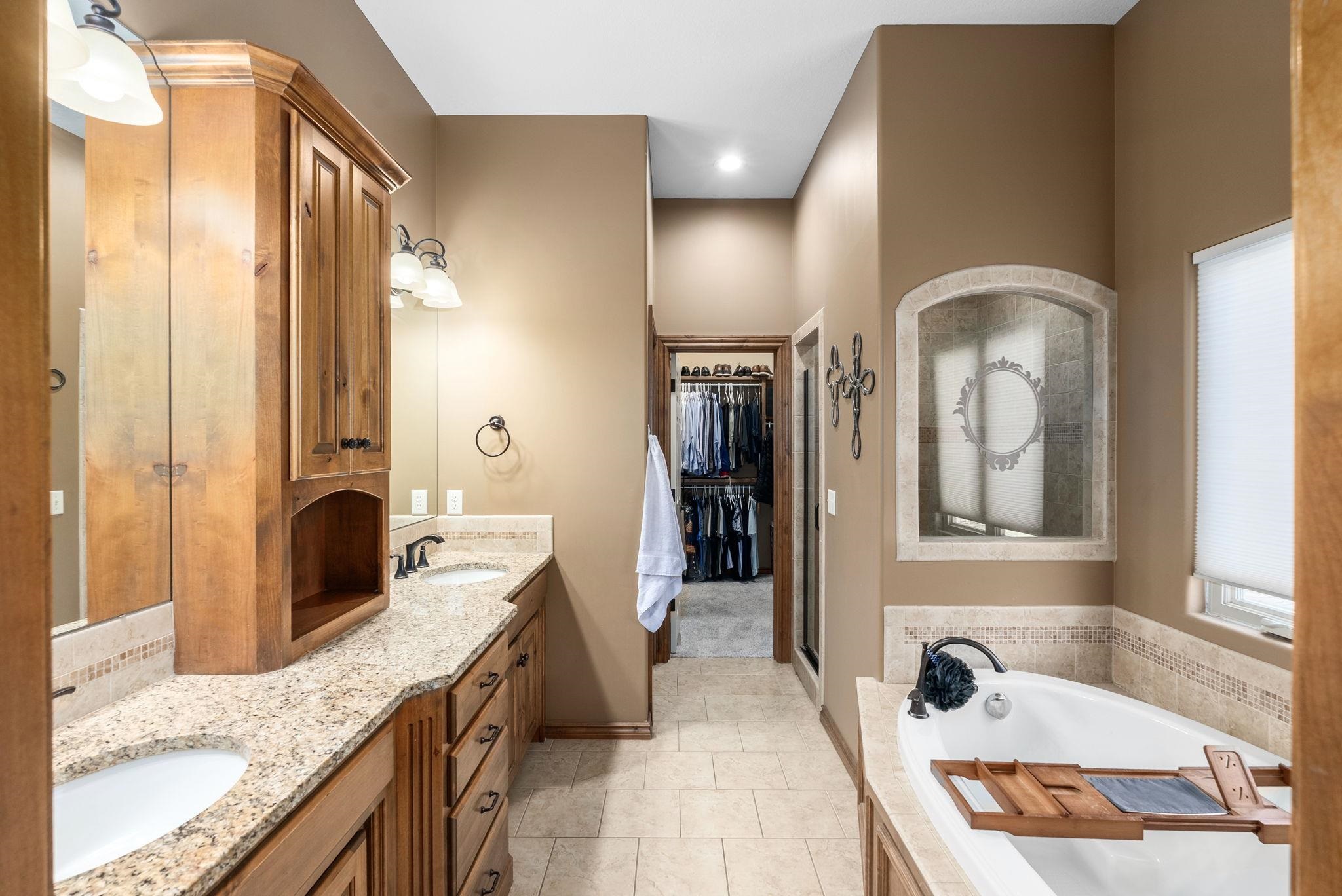 1748 S Cascade Point Andover KS 67002