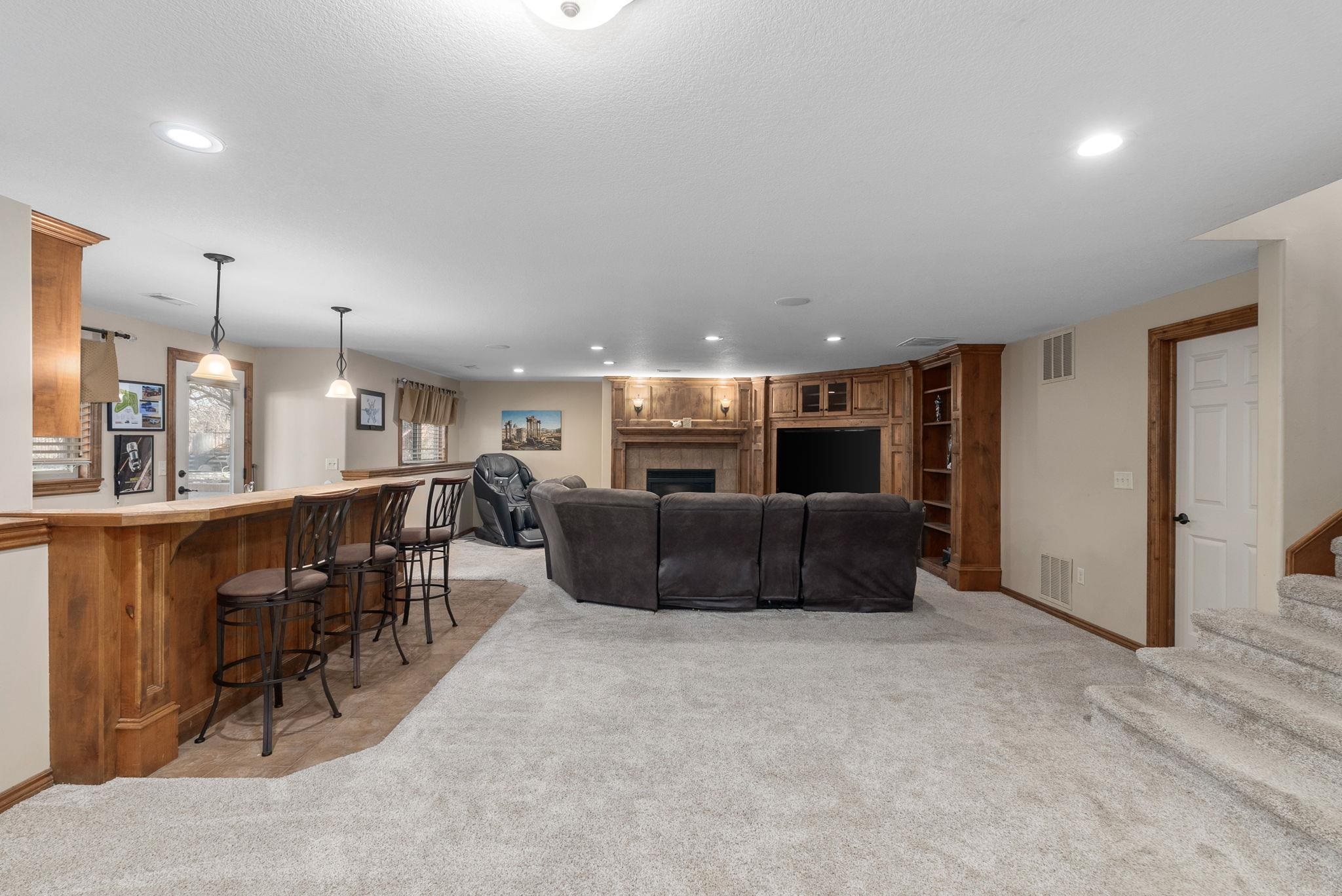 1748 S Cascade Point Andover KS 67002