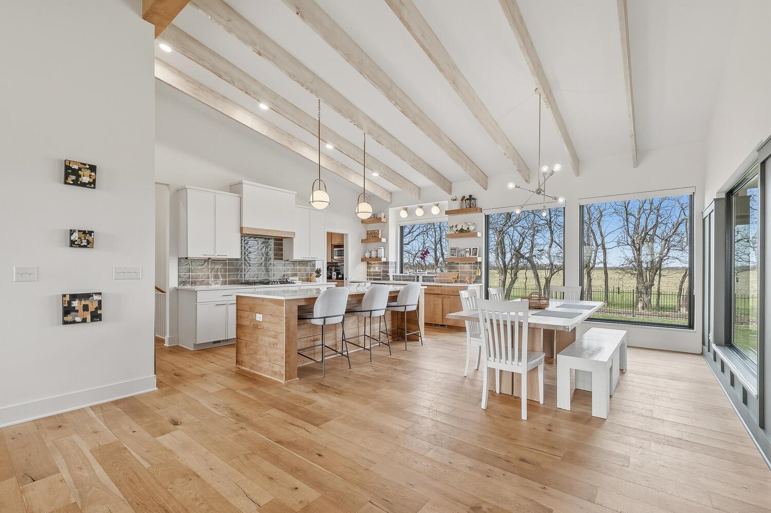 1525 N Shadow Rock Drive Andover KS 67002