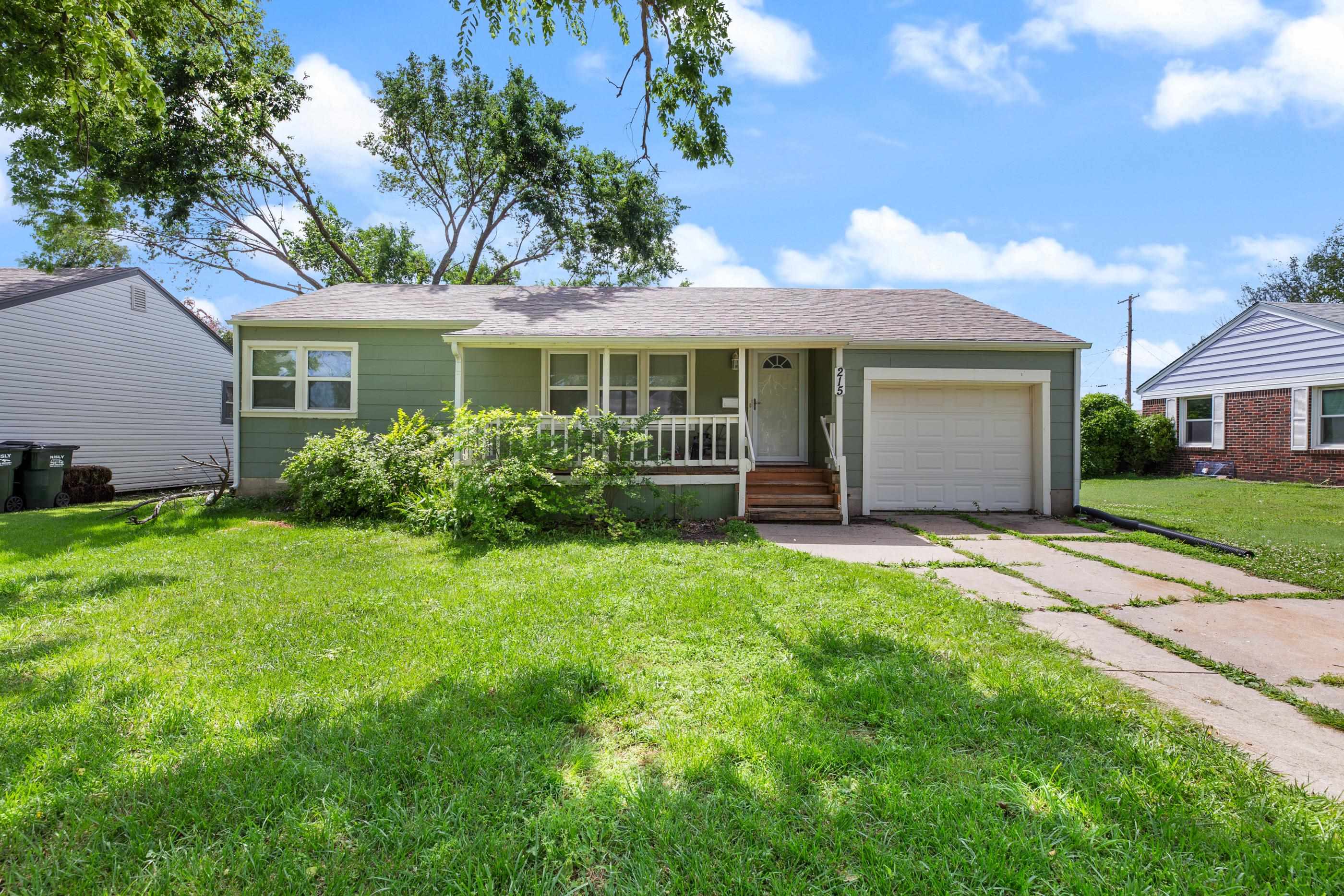215 Spruce Halstead KS 67056