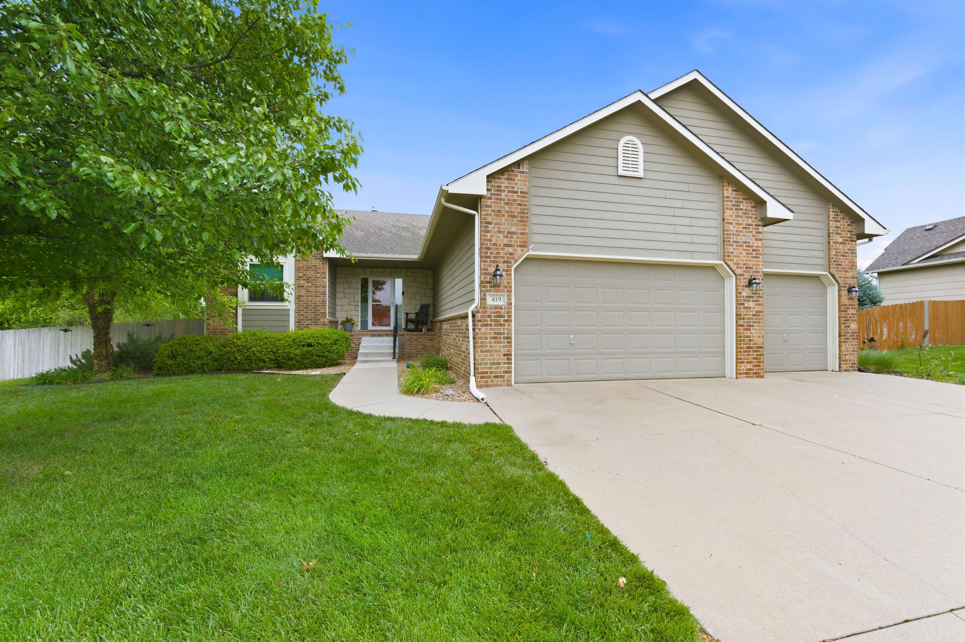 419 S Quail Run Court Andover KS 67002-9094