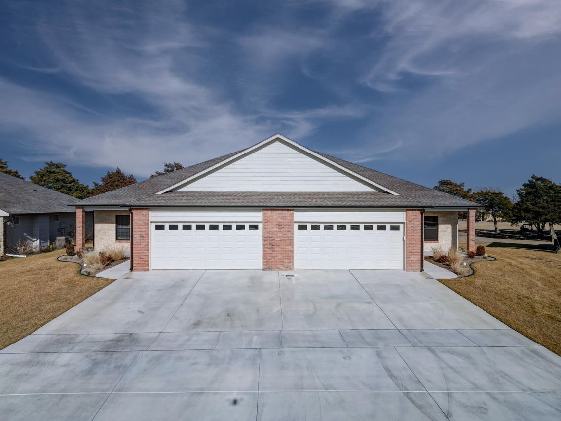 3114 Long Court Winfield KS 67156