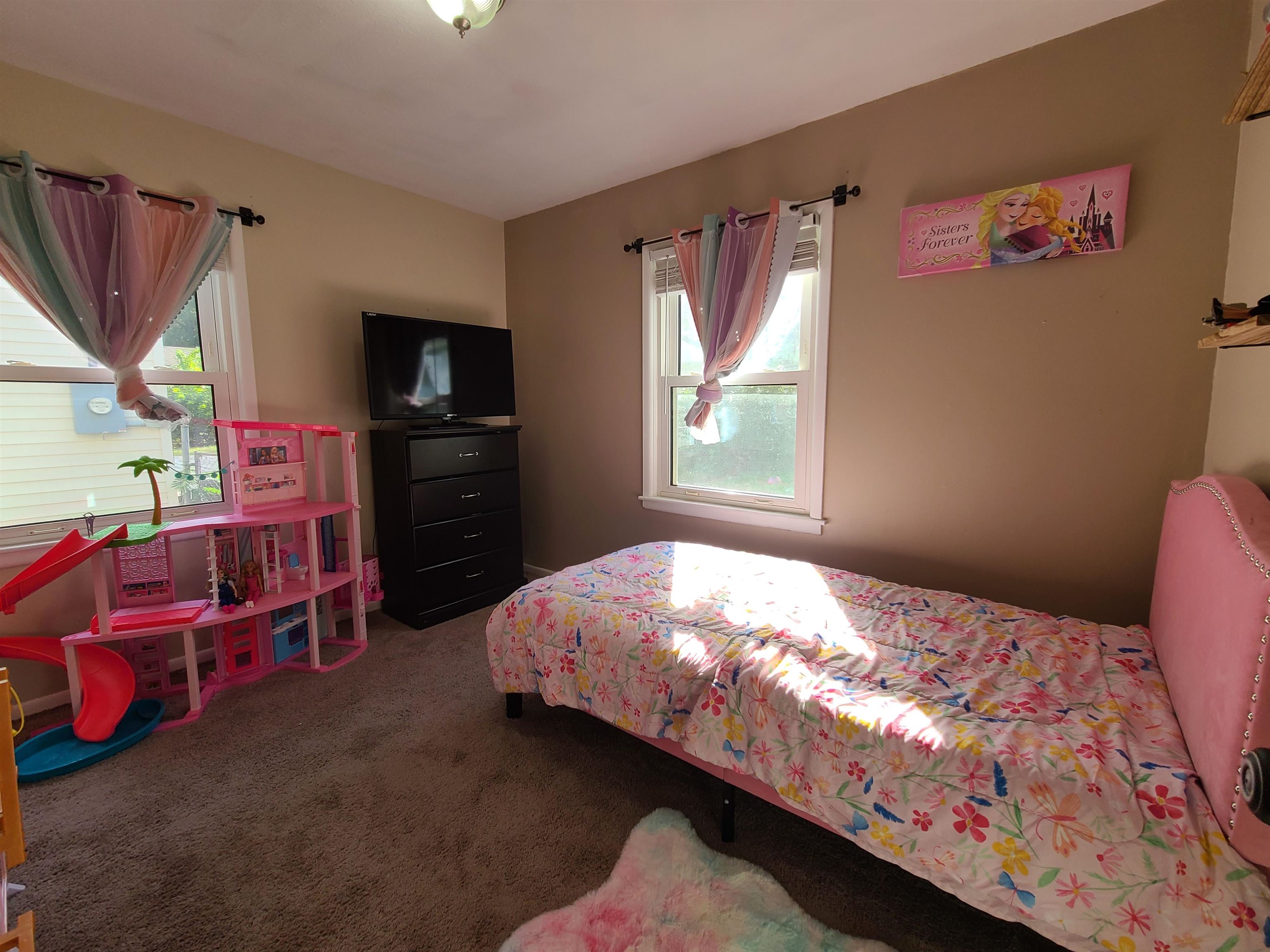 1035 N Georgie Derby KS 67037