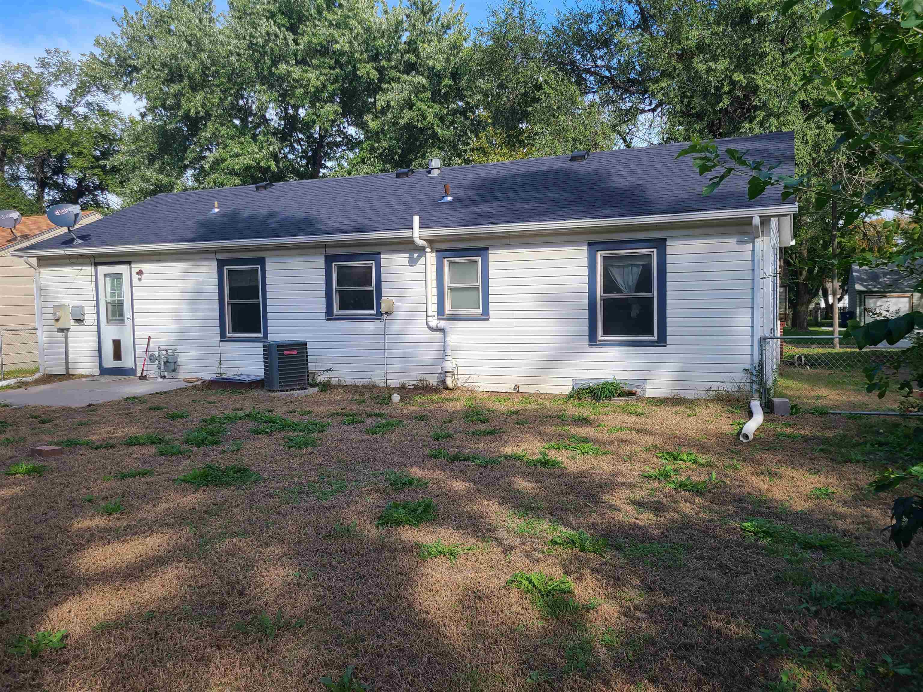 1035 N Georgie Derby KS 67037