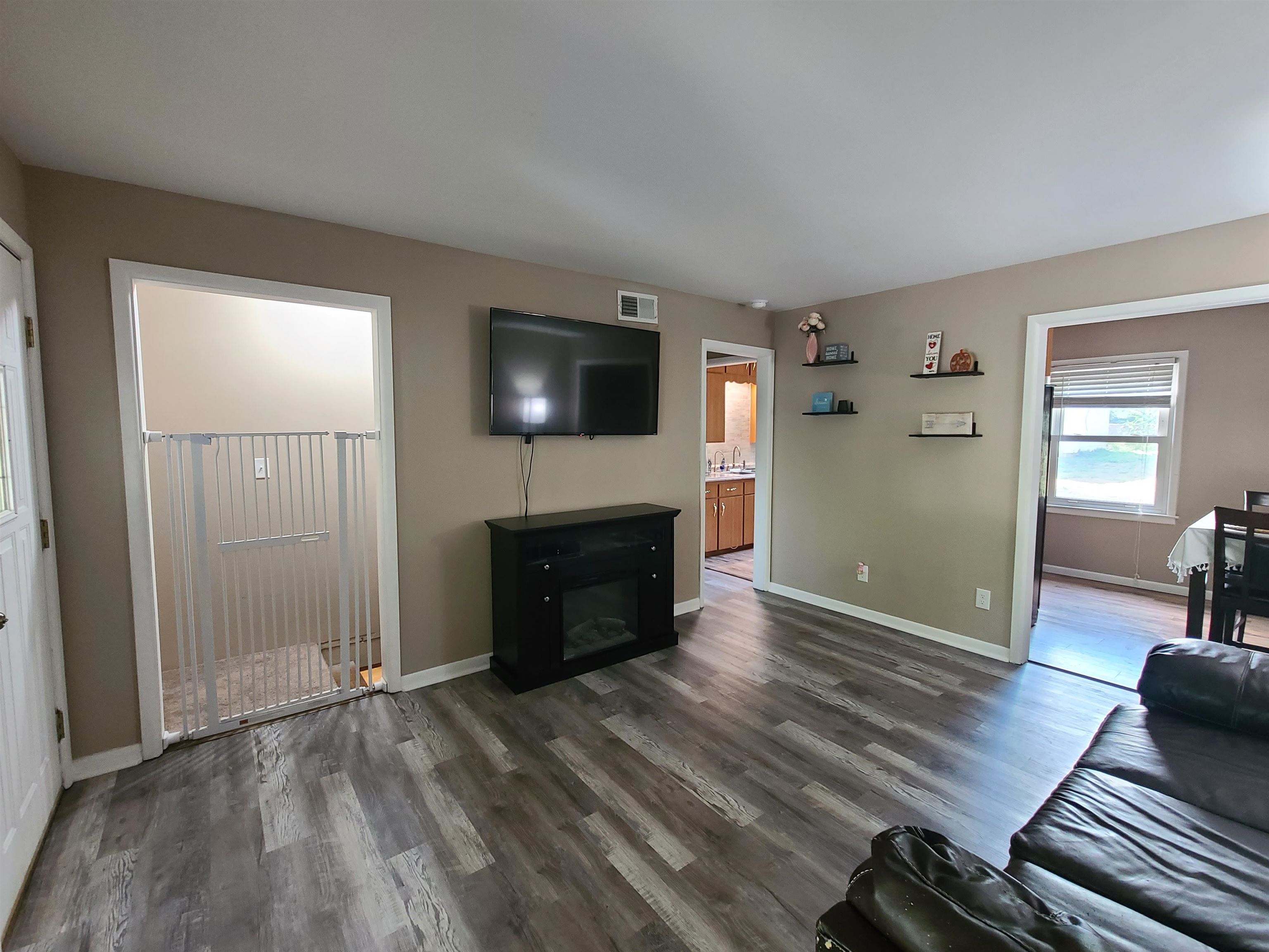 1035 N Georgie Derby KS 67037