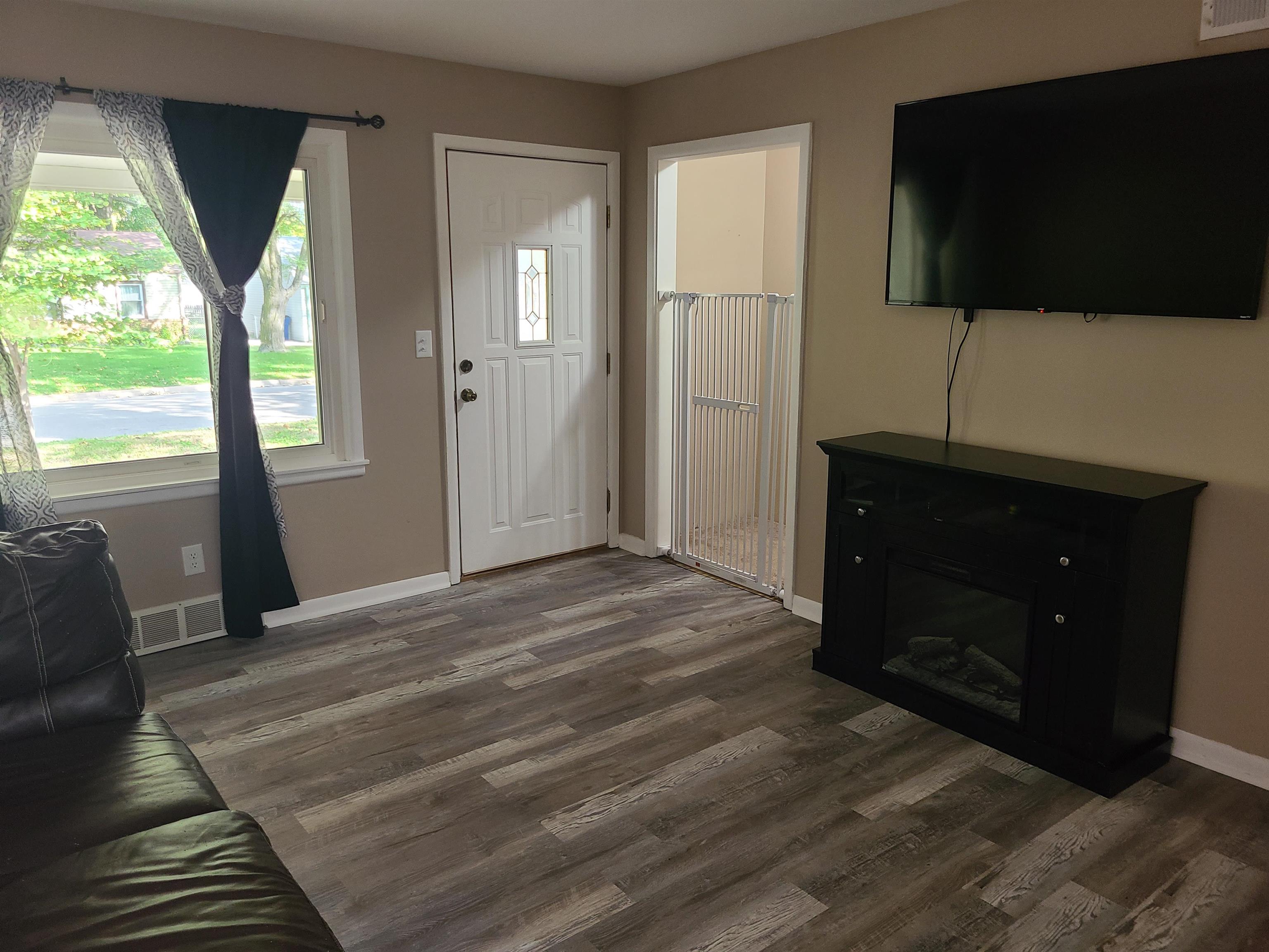 1035 N Georgie Derby KS 67037