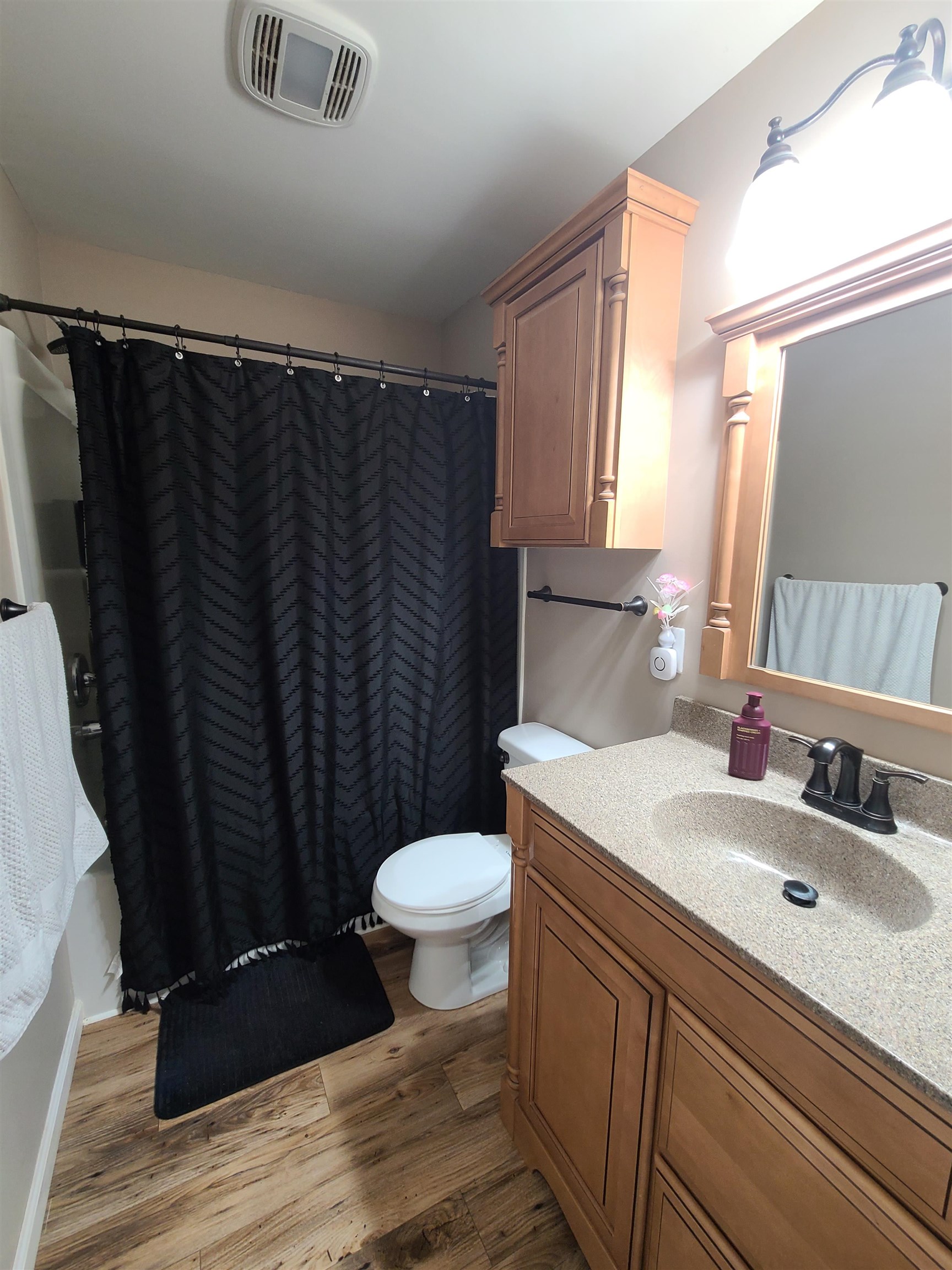 1035 N Georgie Derby KS 67037