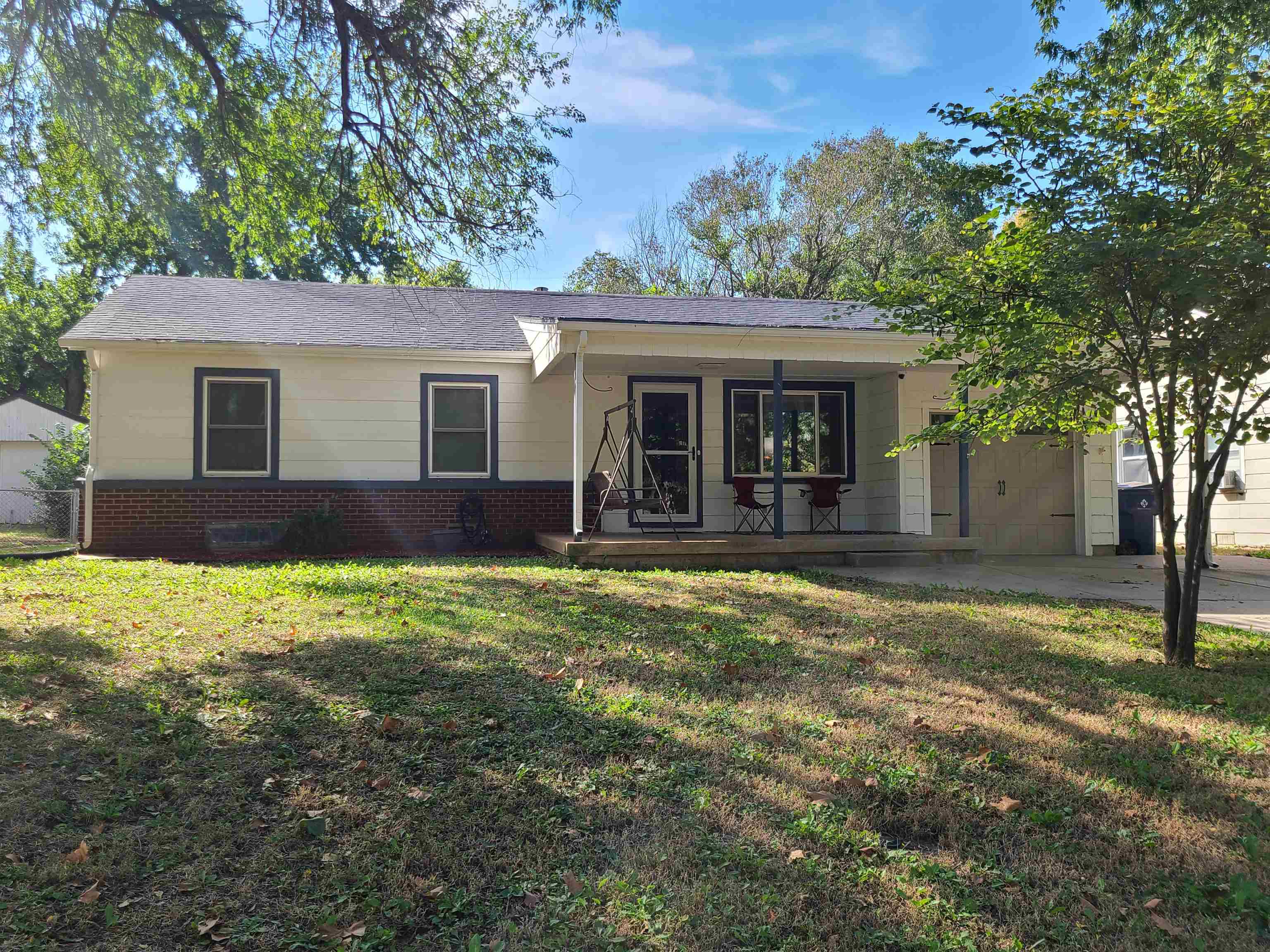 1035 N Georgie Derby KS 67037