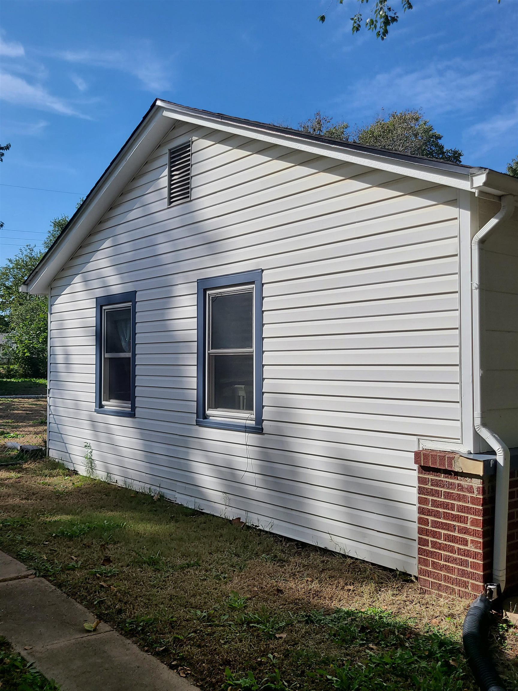 1035 N Georgie Derby KS 67037