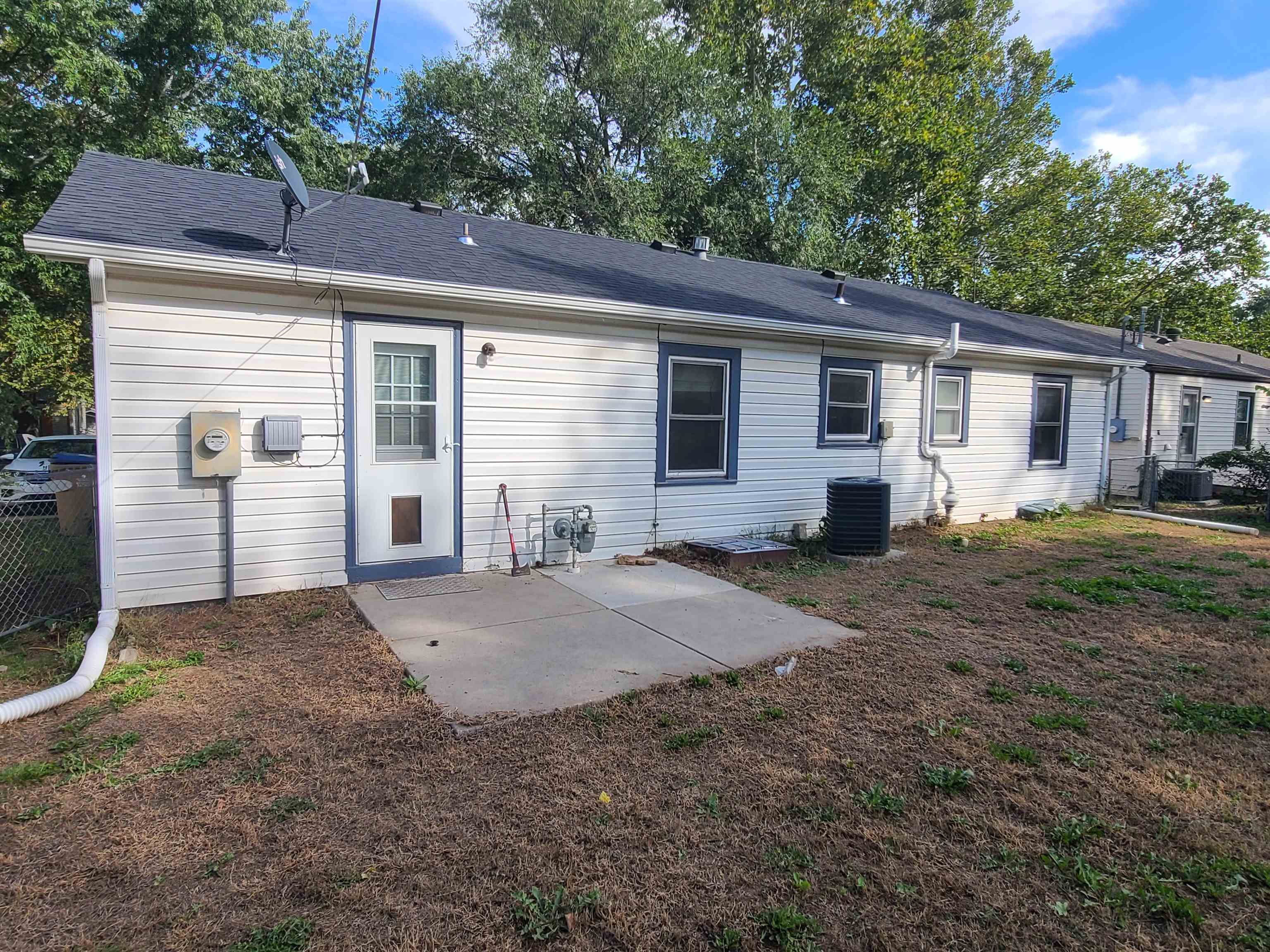 1035 N Georgie Derby KS 67037