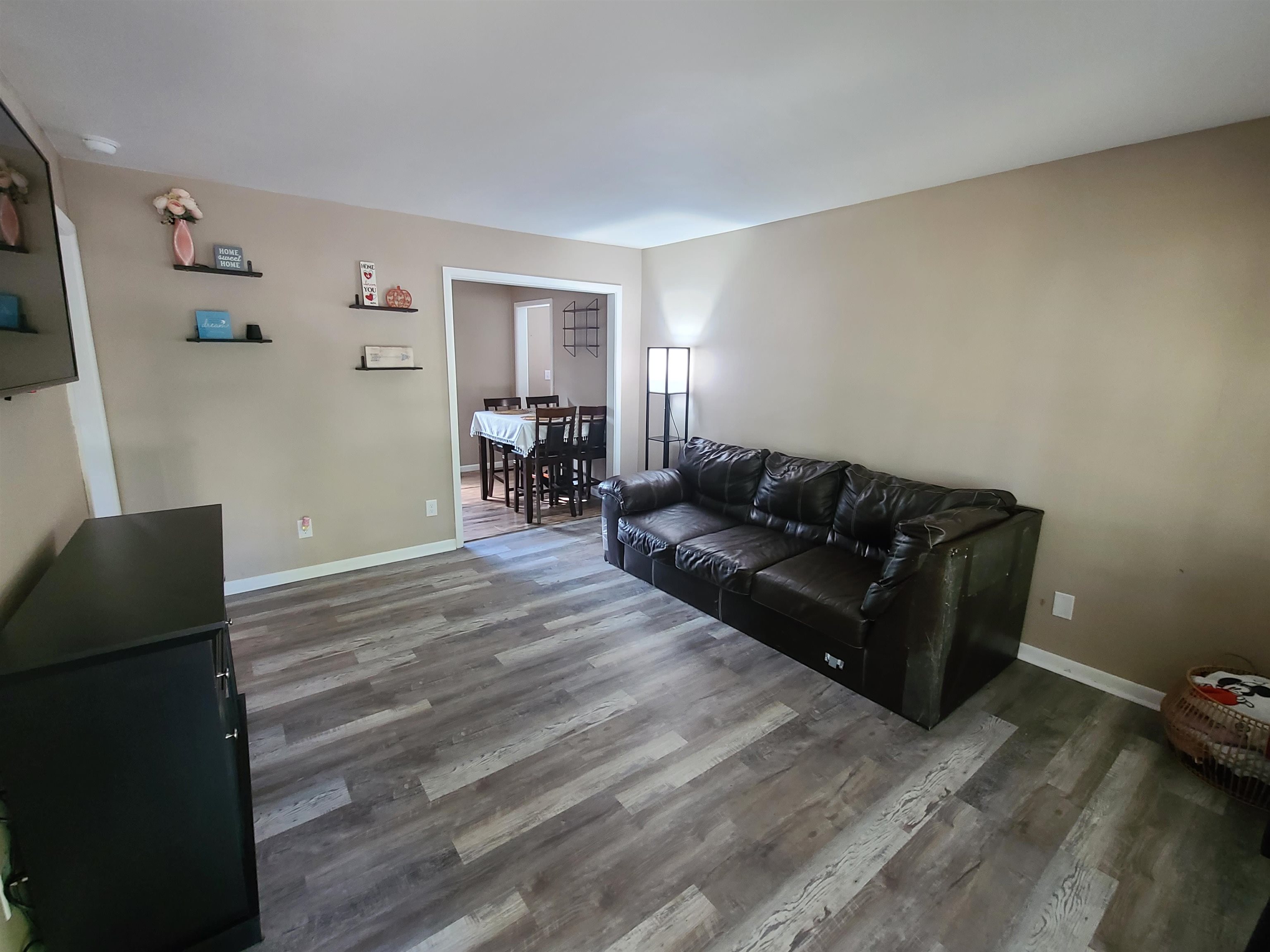 1035 N Georgie Derby KS 67037