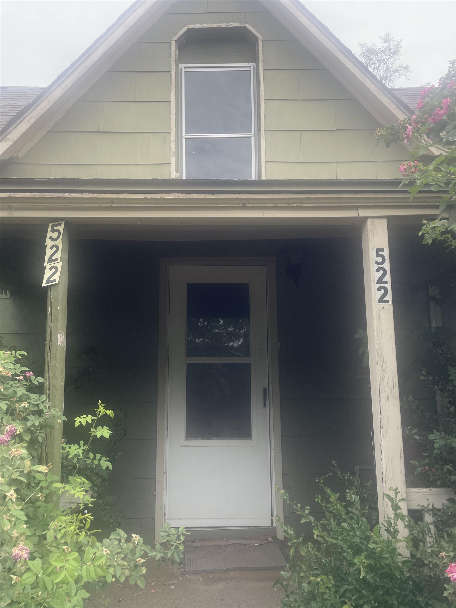 522 W 8th Harper KS 67058