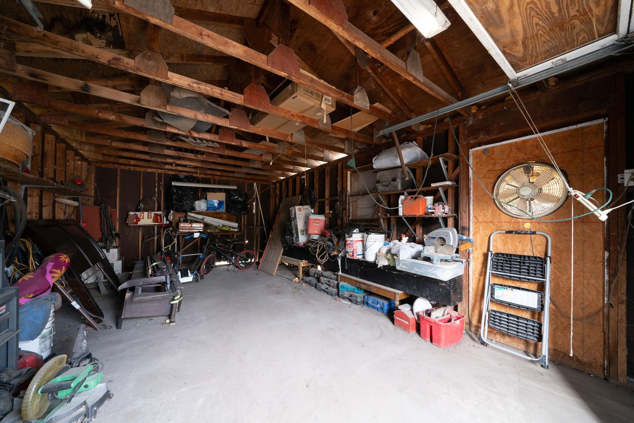 4604 S Meadowview Wichita KS 67216