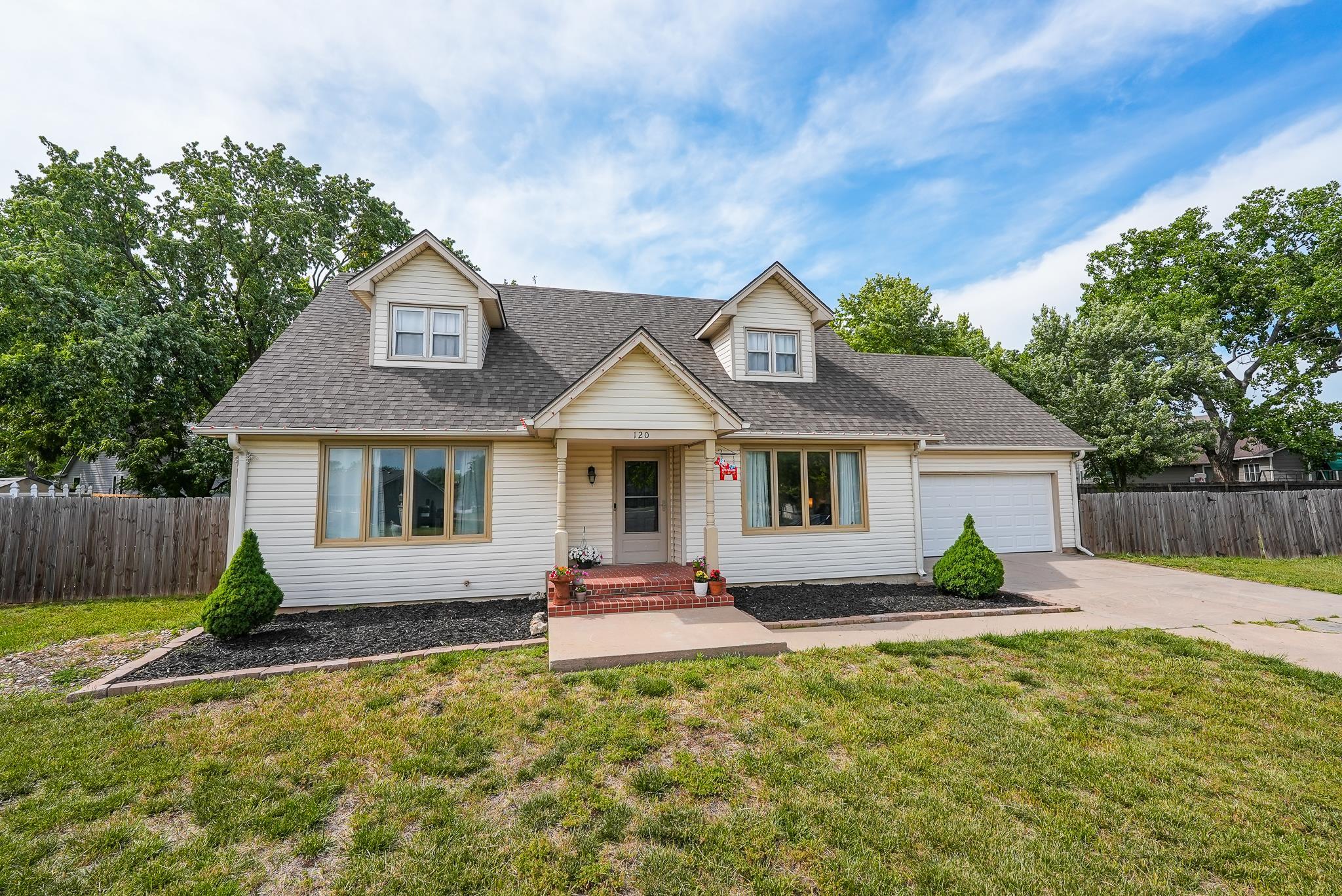 120 S Lexington Court Andover KS 67002