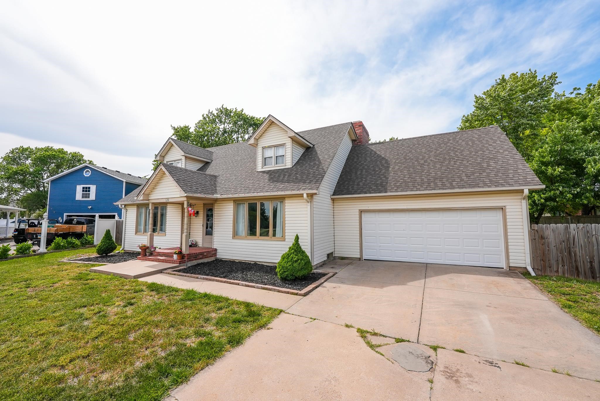 120 S Lexington Court Andover KS 67002