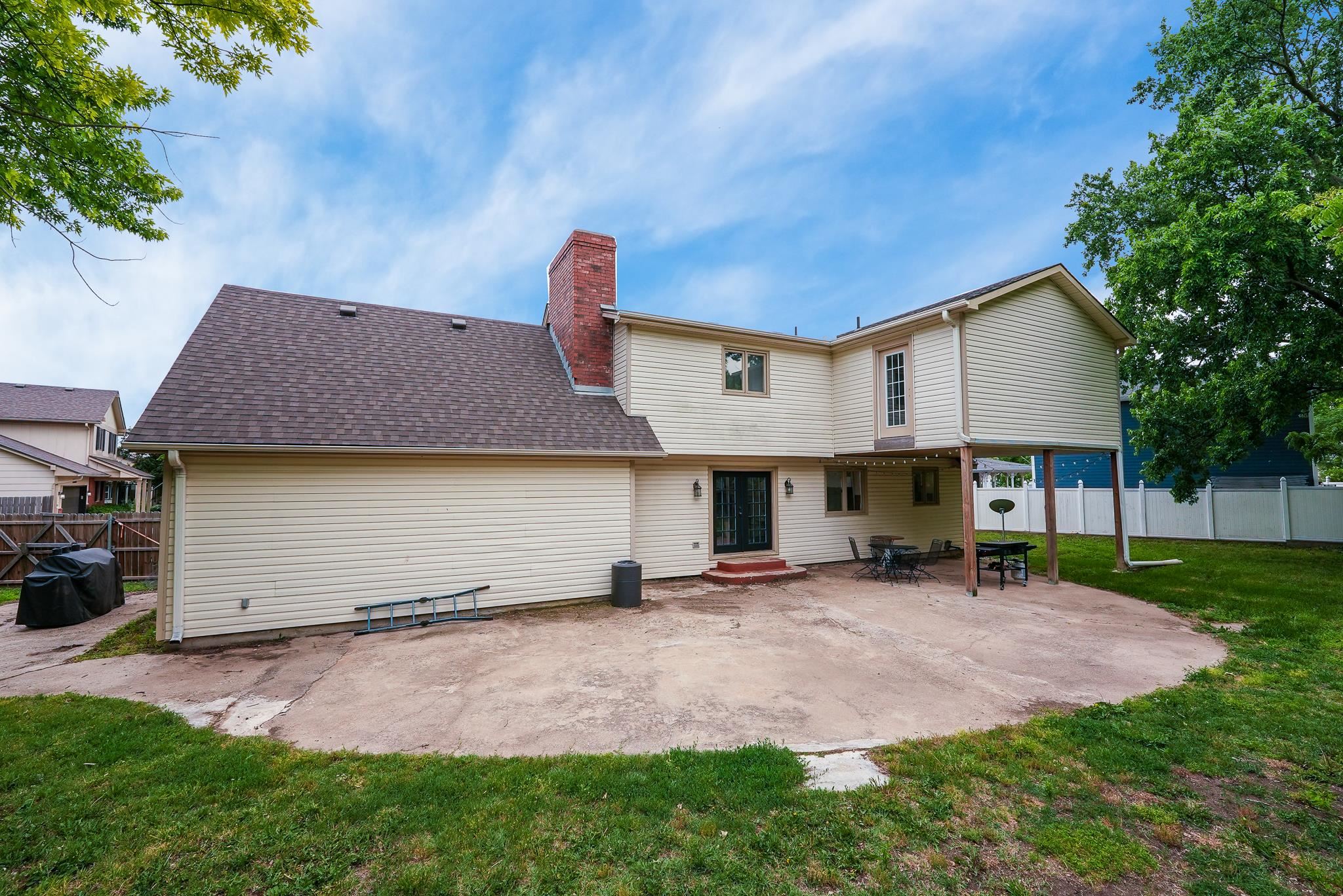 120 S Lexington Court Andover KS 67002