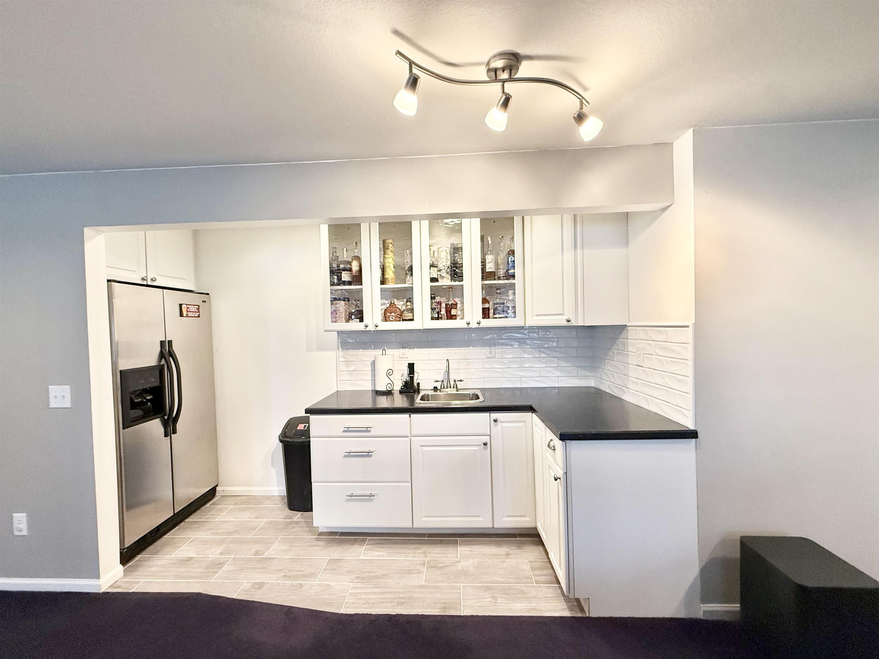 325 S Chippers Court Andover KS 67002