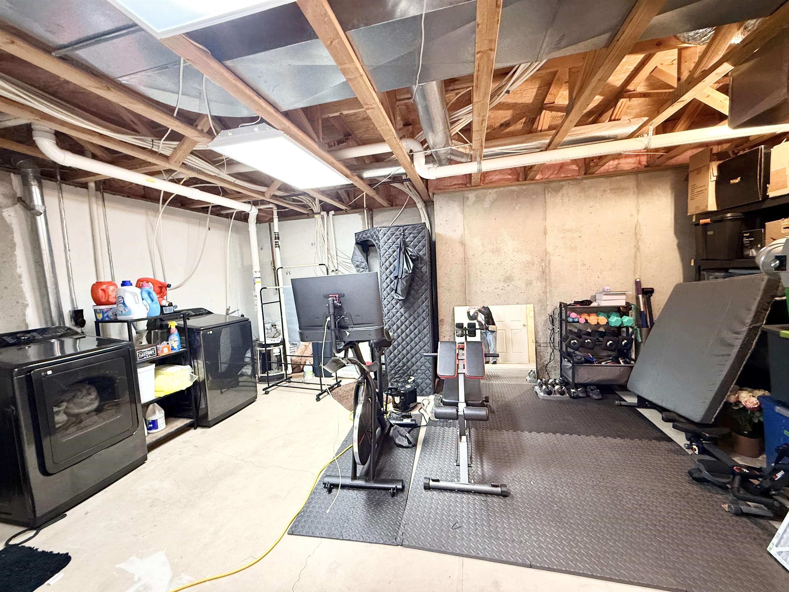 325 S Chippers Court Andover KS 67002