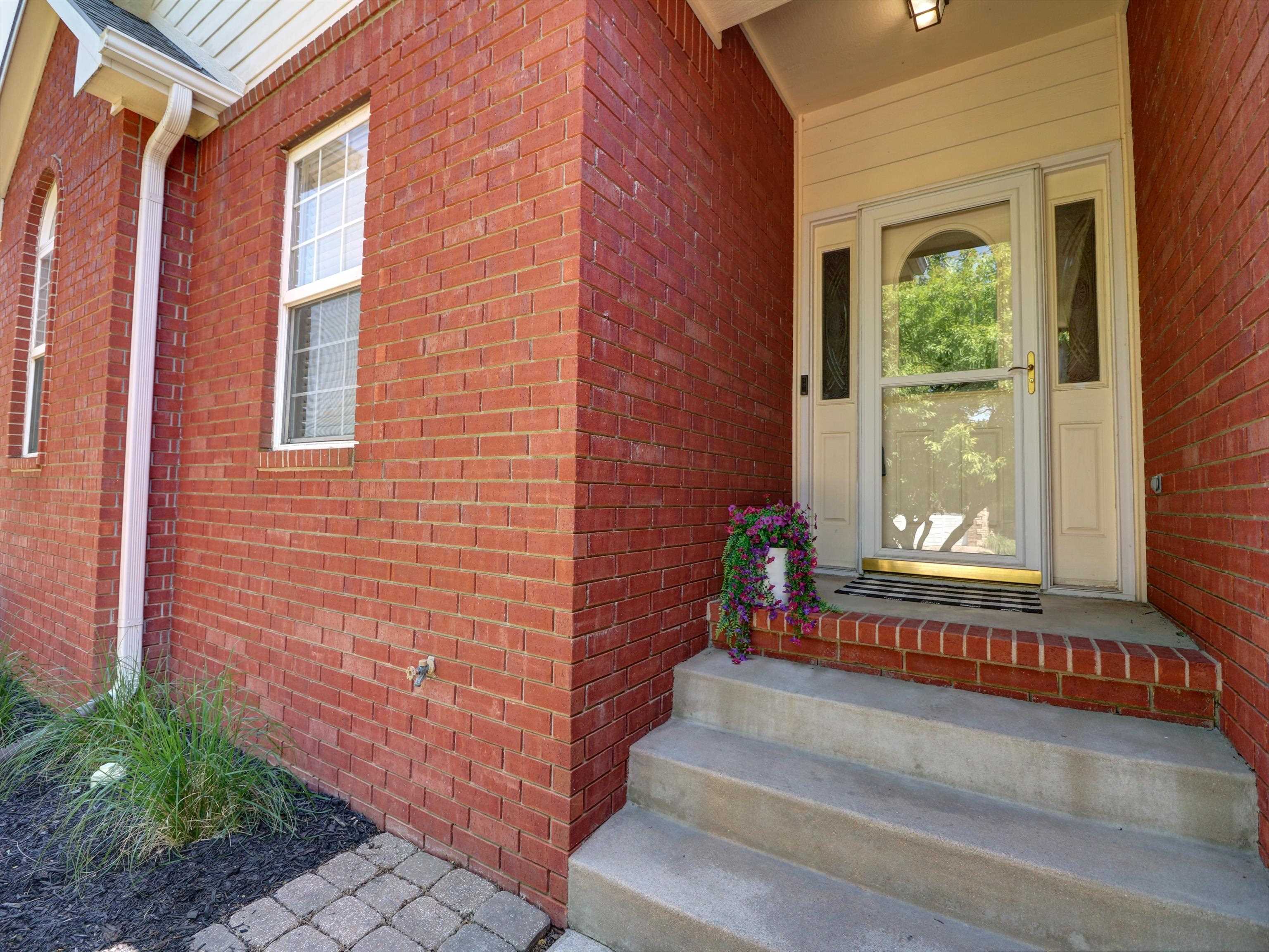 10 Kansas Court Newton KS 67114