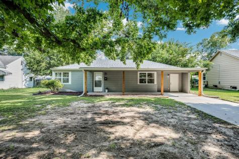 1903 E Bayley Street Wichita KS 67211