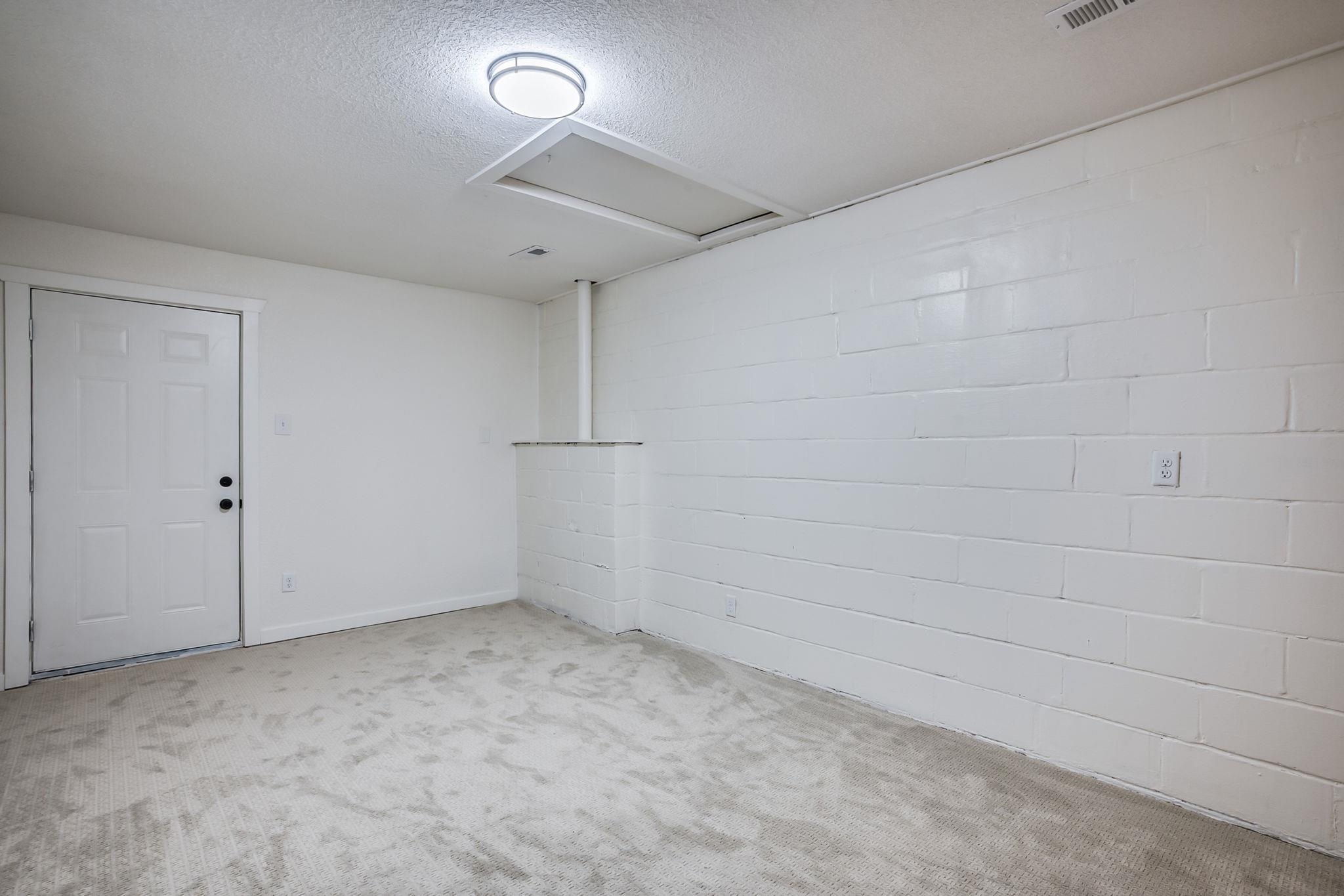1903 E Bayley Street Wichita KS 67211