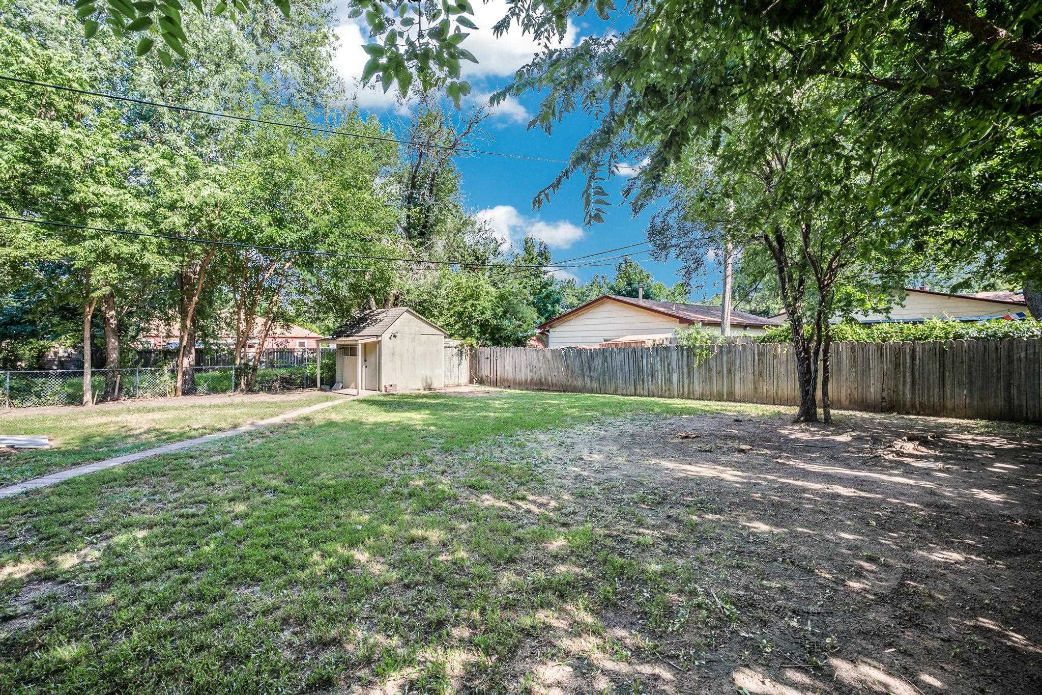 1903 E Bayley Street Wichita KS 67211