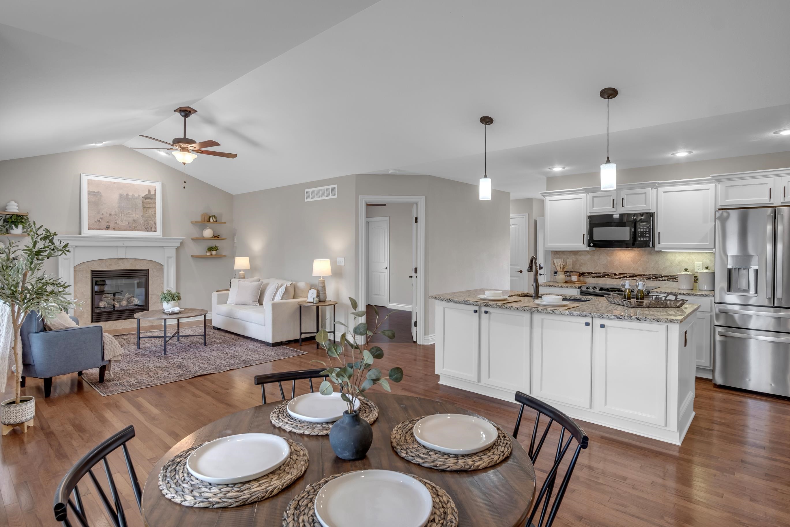 706 E Rolling View Drive Park City KS 67147-7314