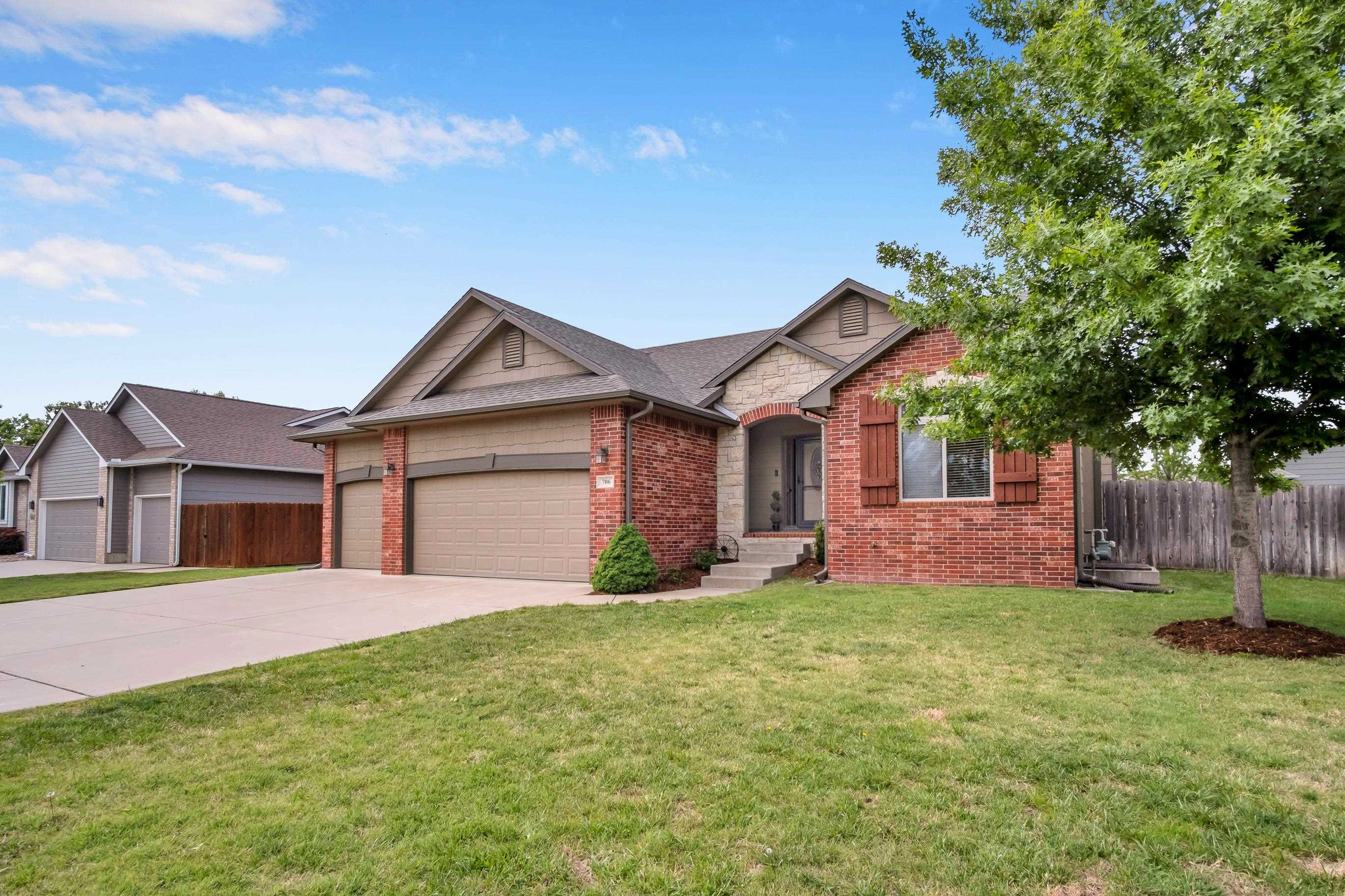 706 E Rolling View Drive Park City KS 67147-7314