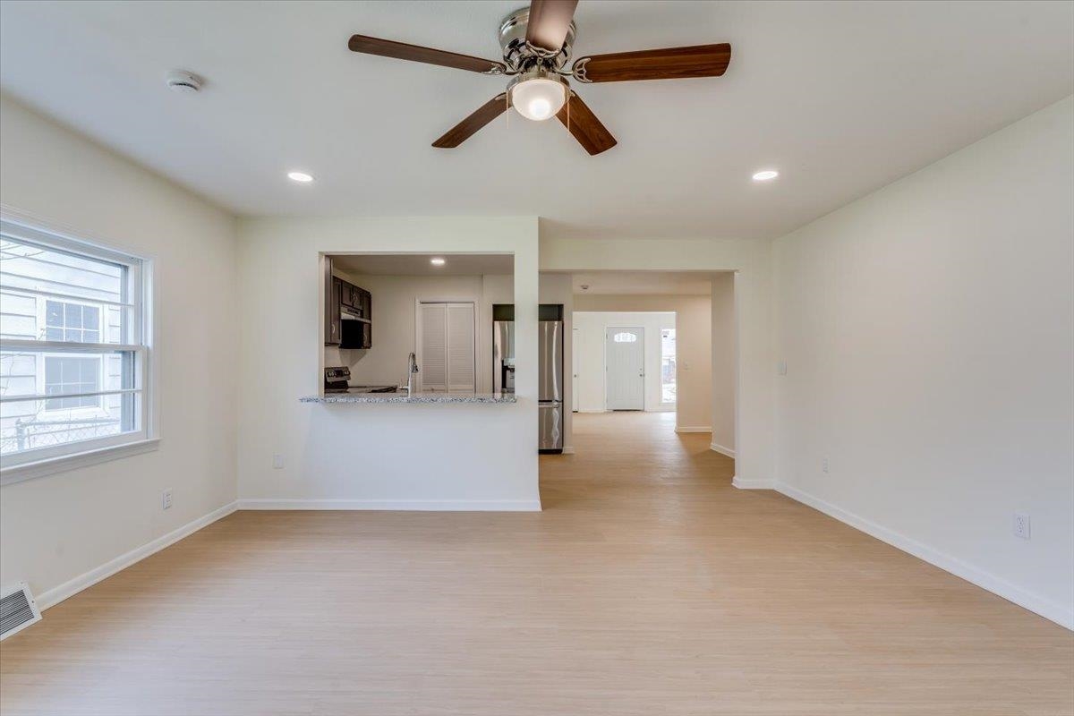 845 S Dellrose Avenue Wichita KS 67218
