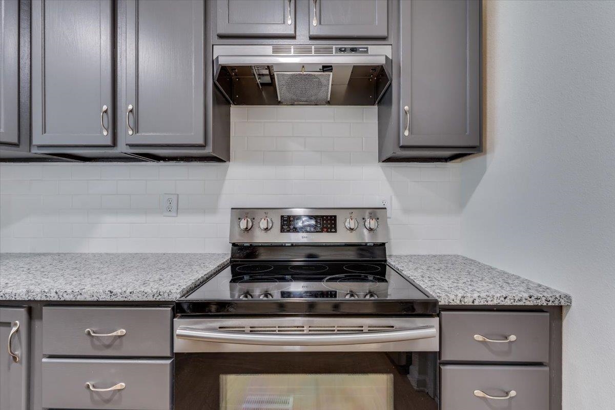 845 S Dellrose Avenue Wichita KS 67218