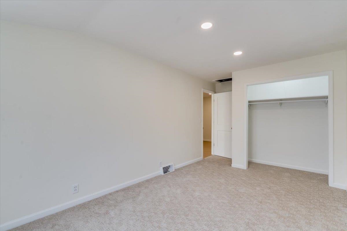 845 S Dellrose Avenue Wichita KS 67218
