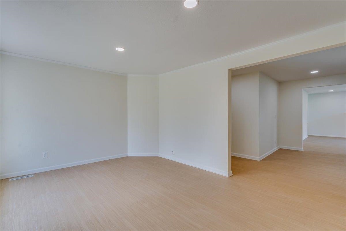845 S Dellrose Avenue Wichita KS 67218
