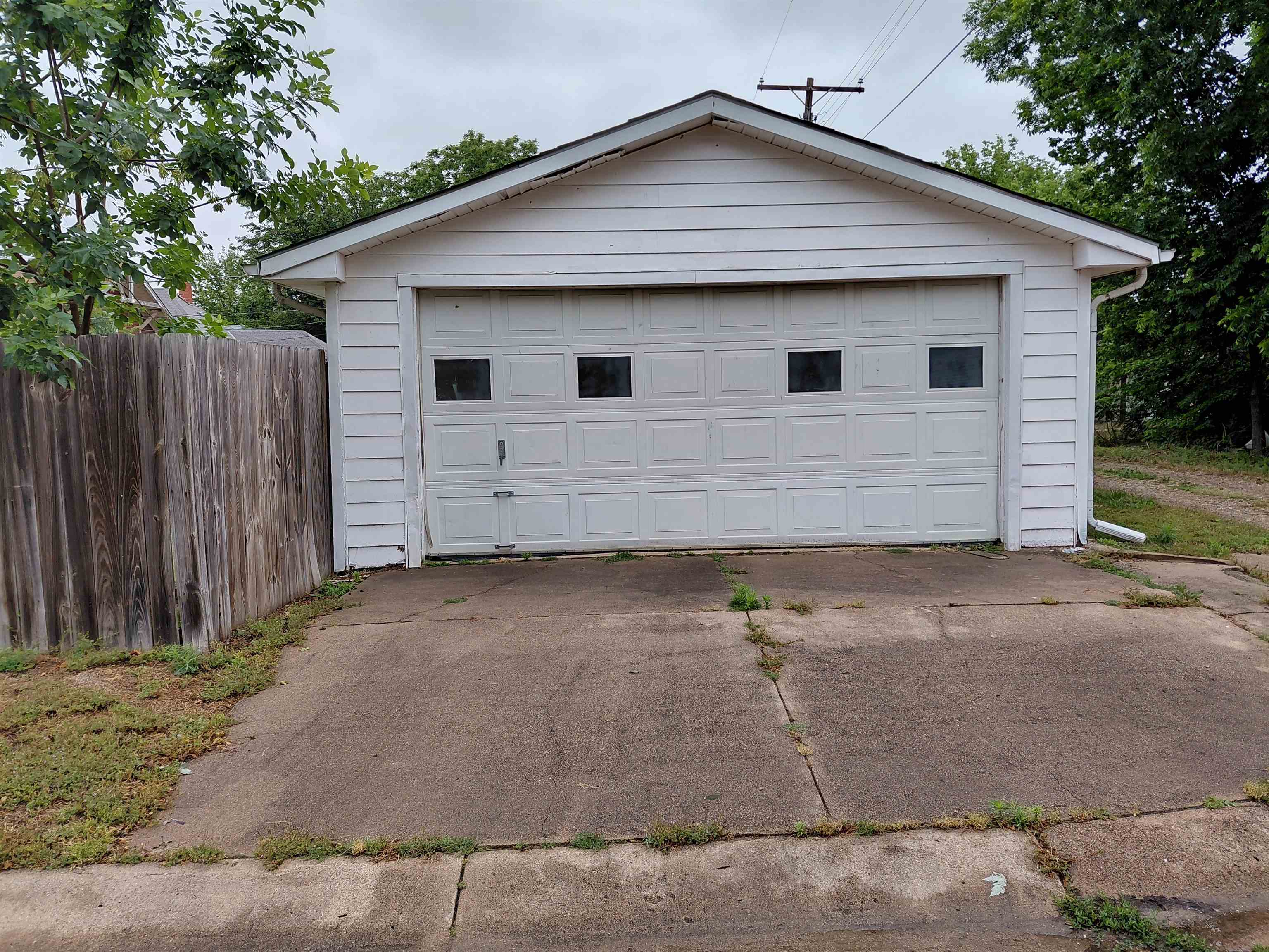 903 N Washington Wellington KS 67152