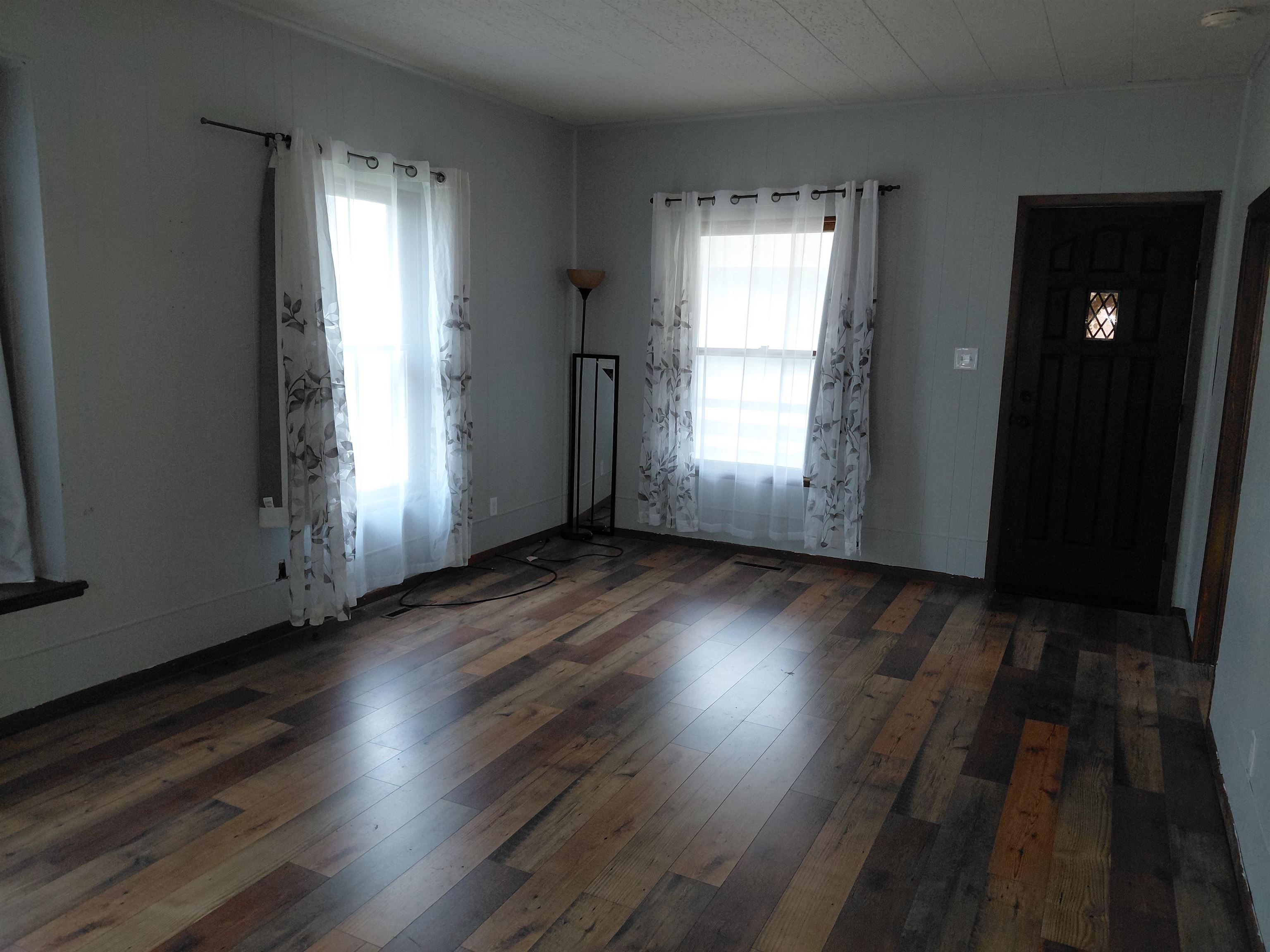 903 N Washington Wellington KS 67152