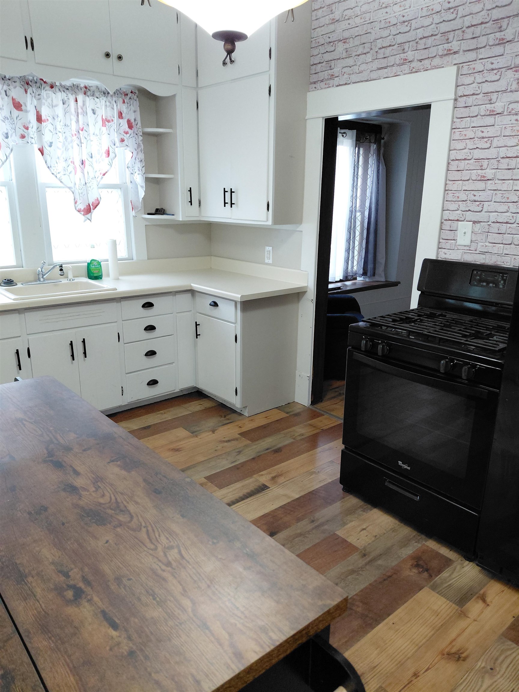903 N Washington Wellington KS 67152