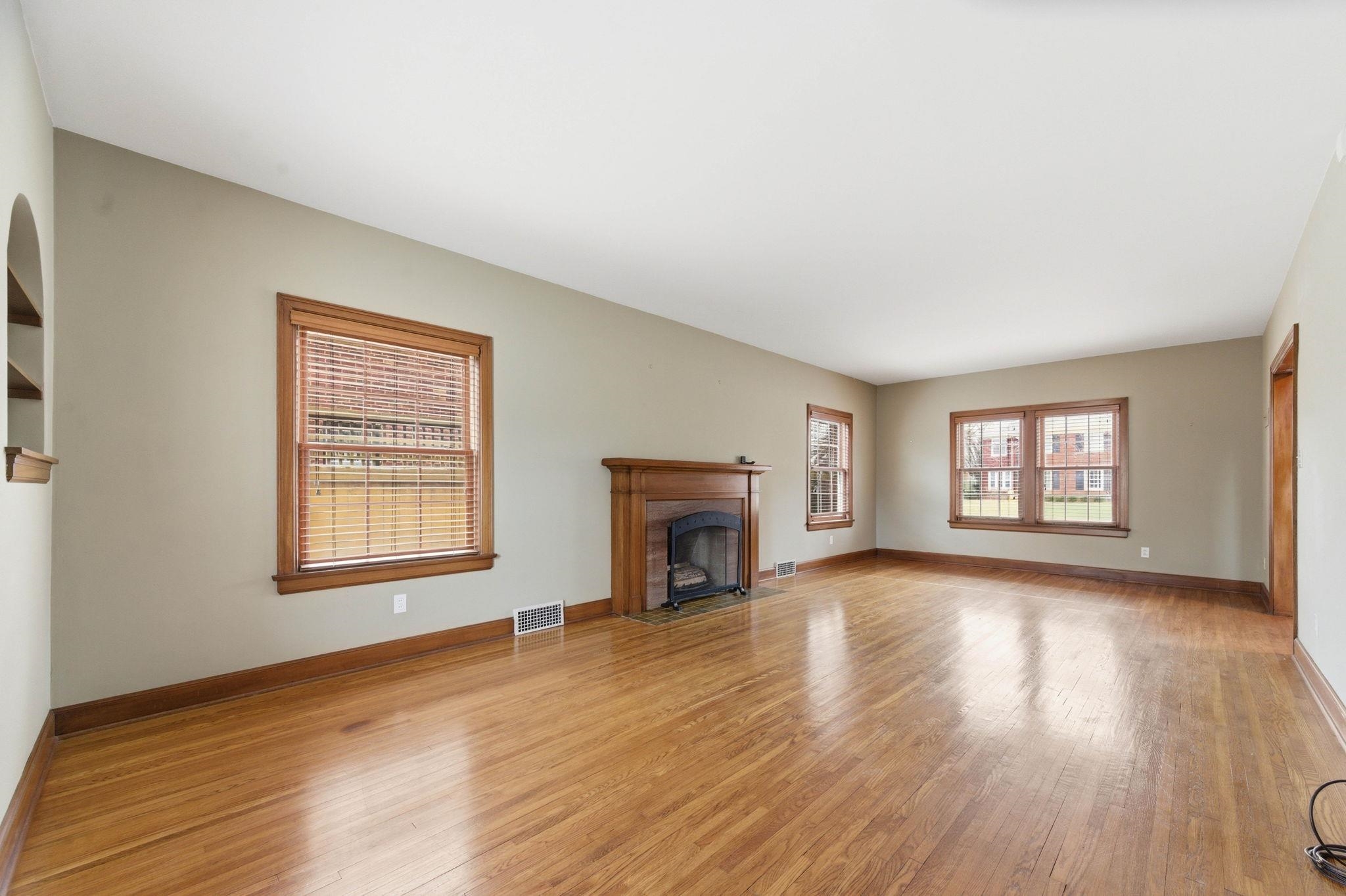 260 S Dellrose Avenue Wichita KS 67218