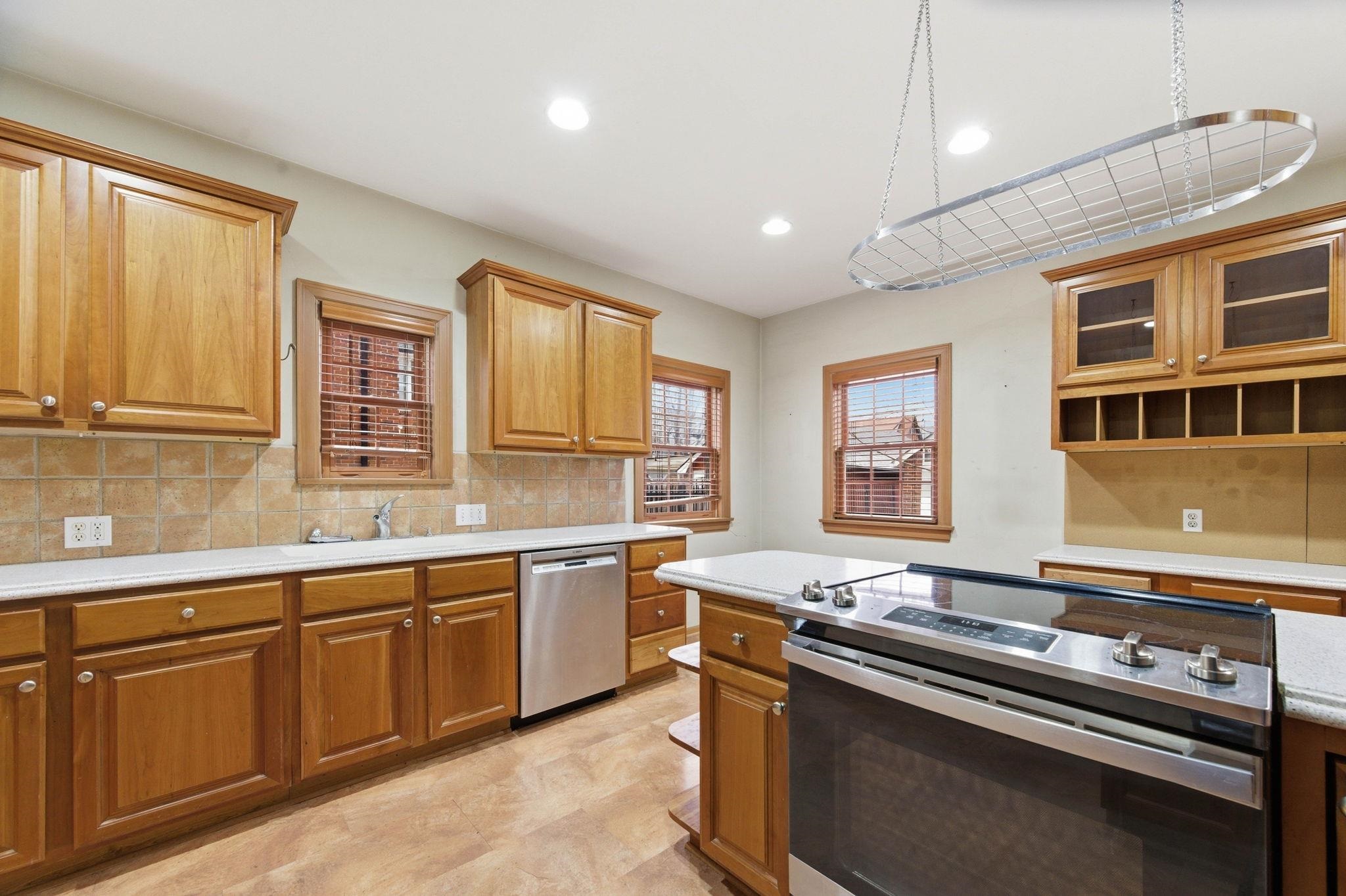 260 S Dellrose Avenue Wichita KS 67218