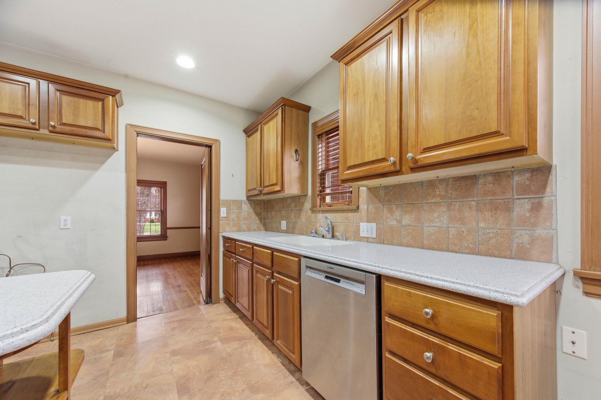 260 S Dellrose Avenue Wichita KS 67218